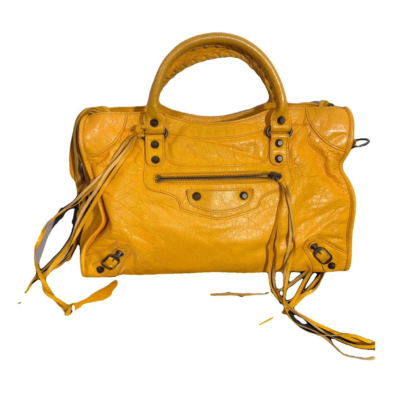 City leather bag