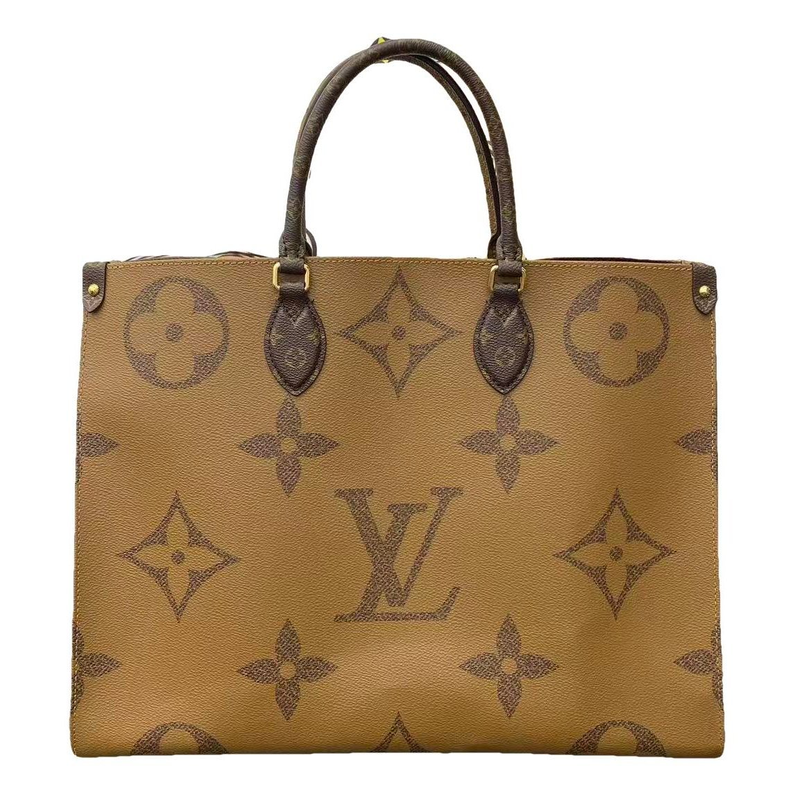 Onthego leather tote