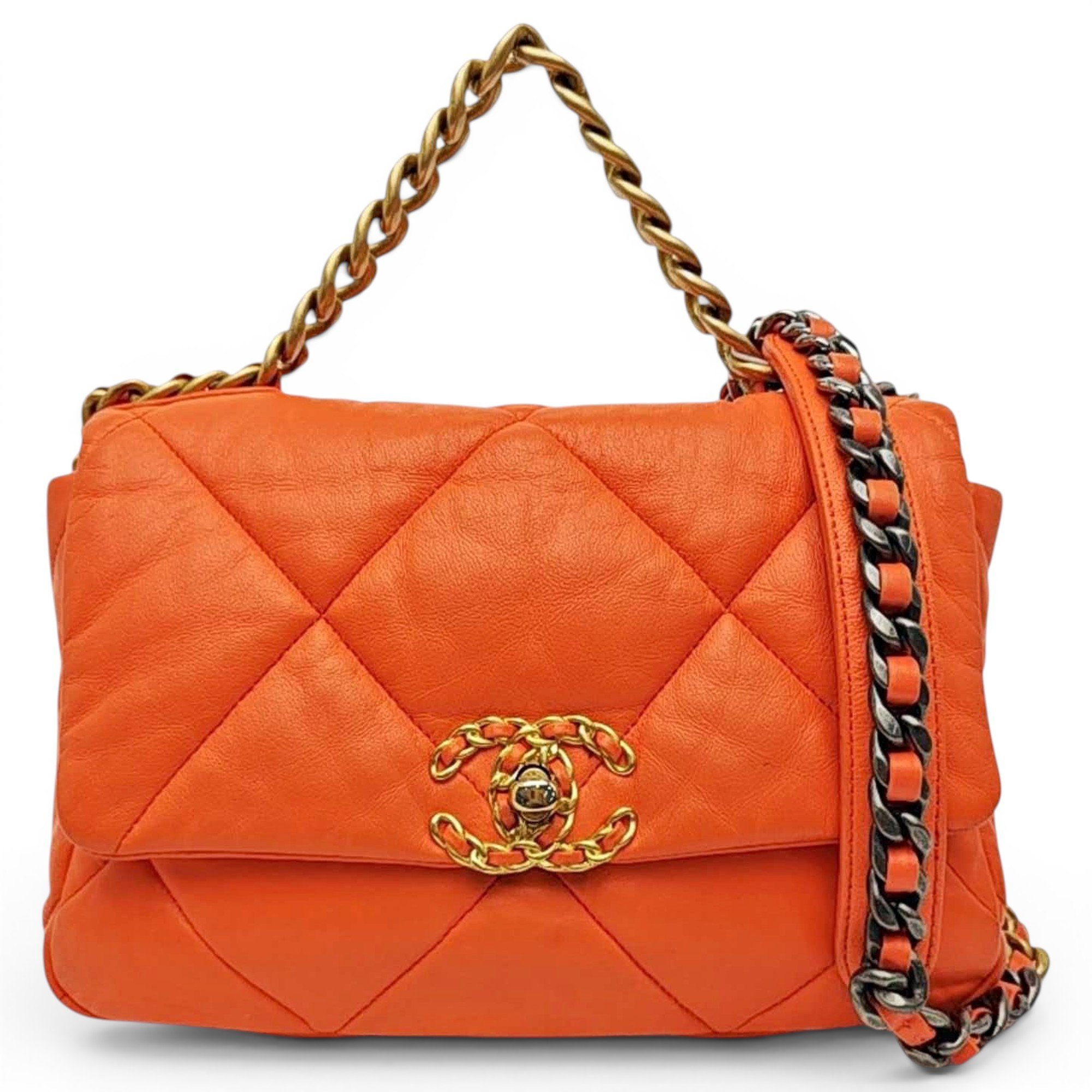 Chanel 19 leather handbag