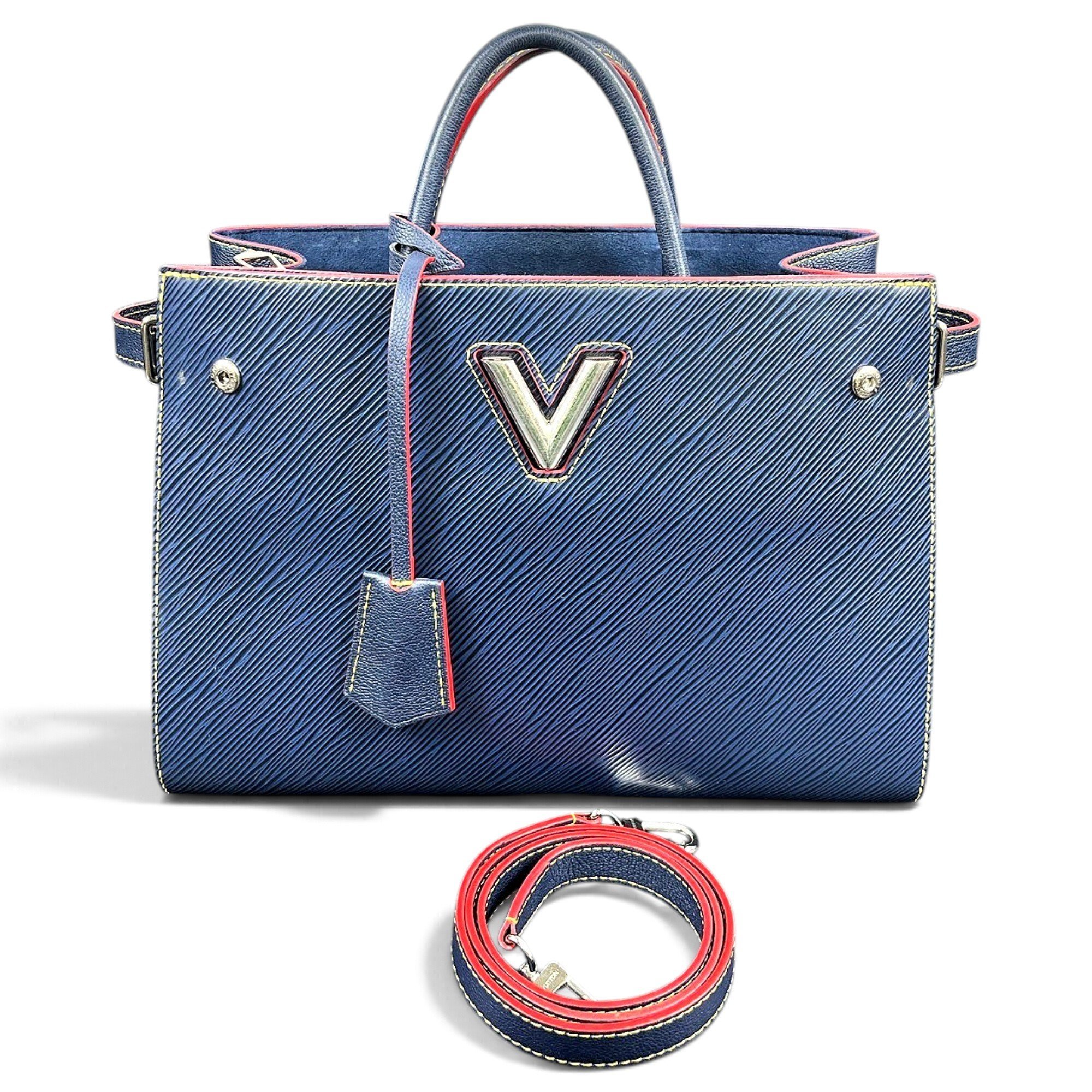 Twist leather handbag