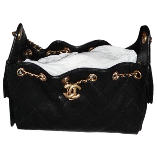 Chanel 25 leather handbag