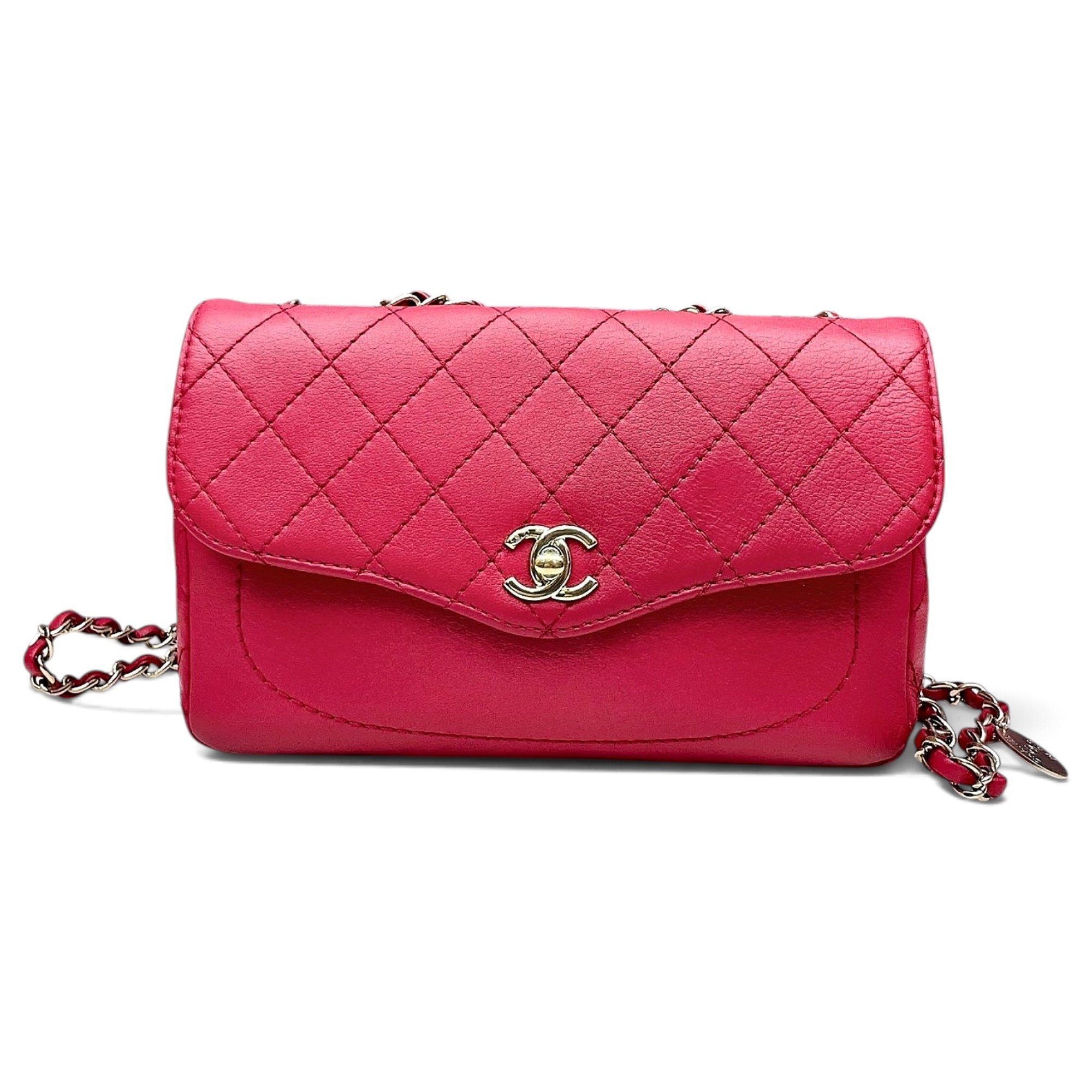 Timeless/Classique leather crossbody bag