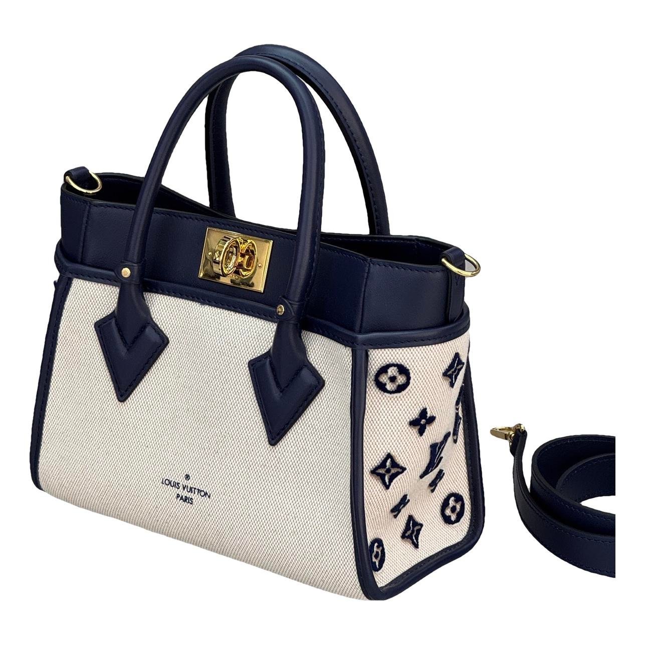 On My Side leather handbag