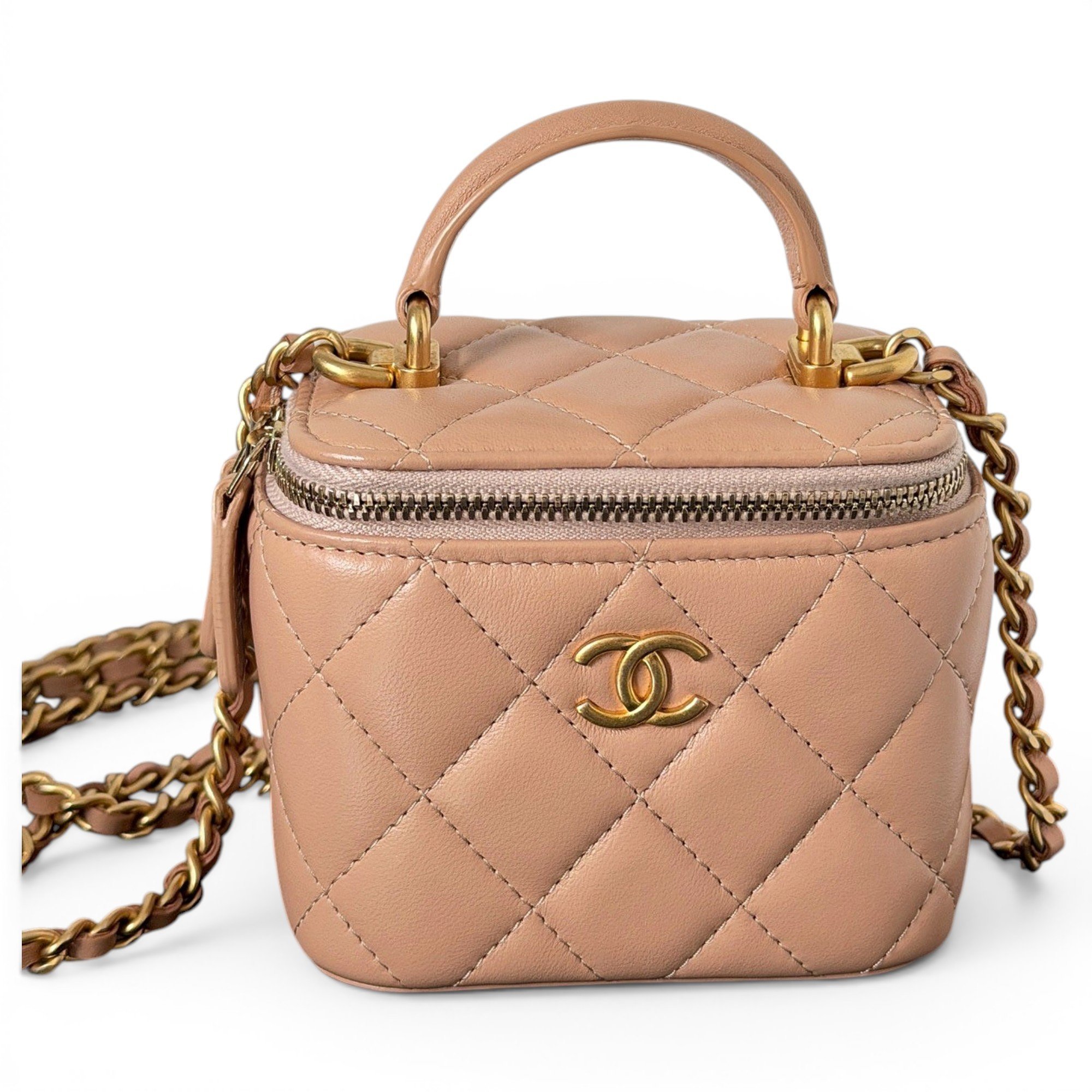 Trendy CC Vanity leather handbag