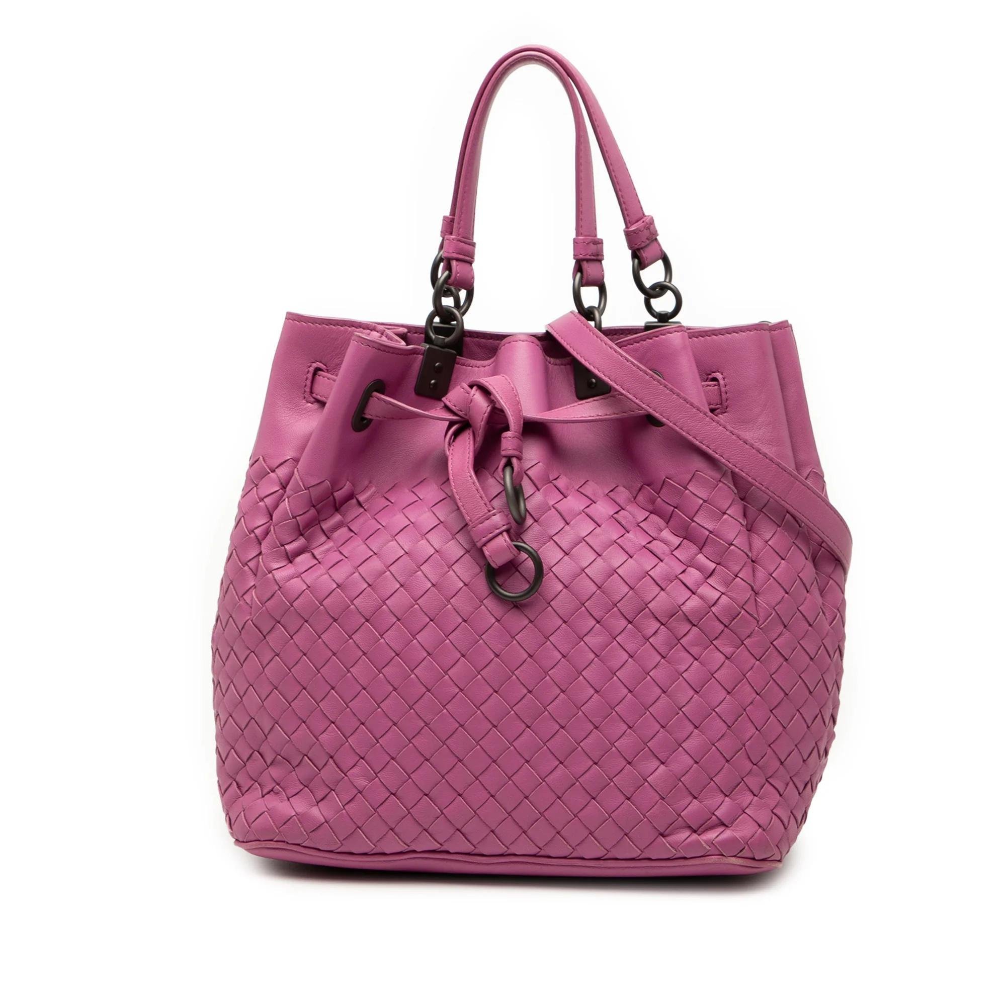 Veneta leather bag