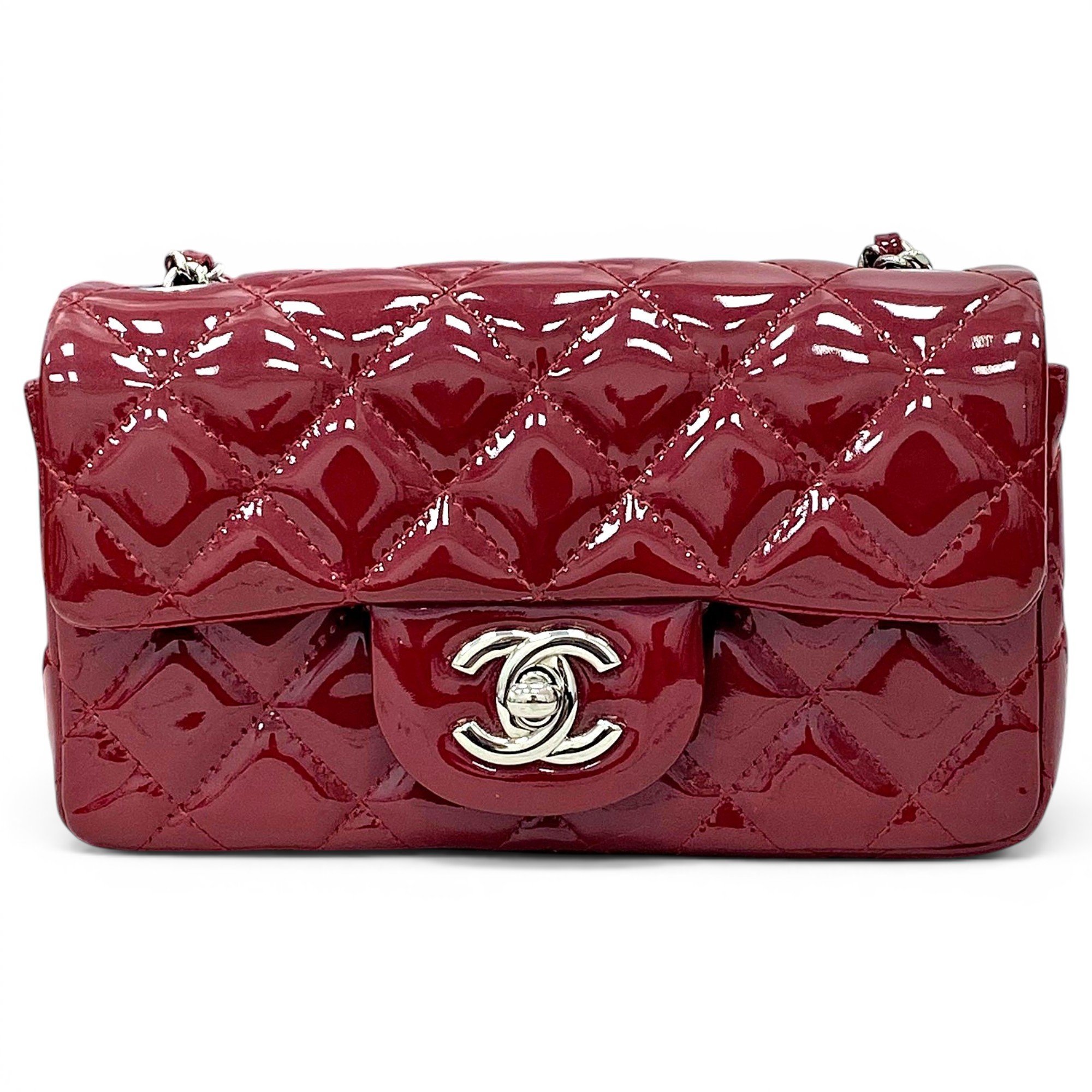 Timeless/Classique patent leather handbag