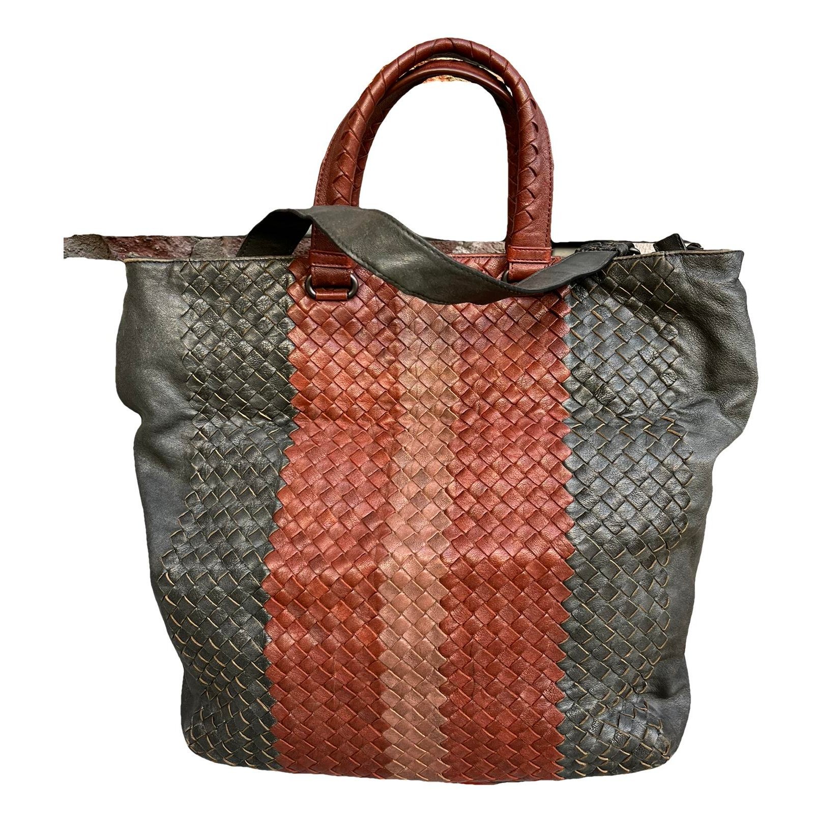 Leather tote