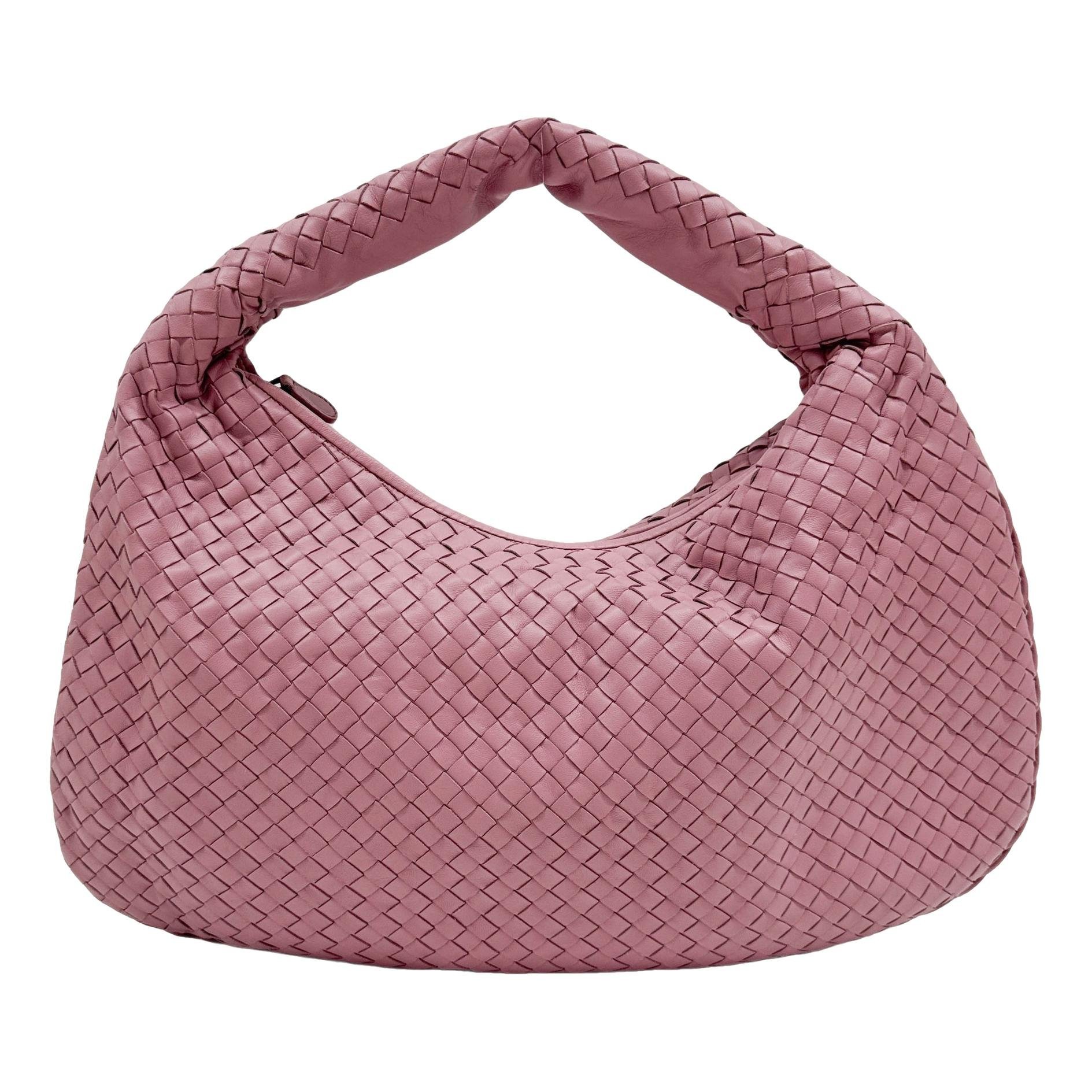 Veneta leather handbag
