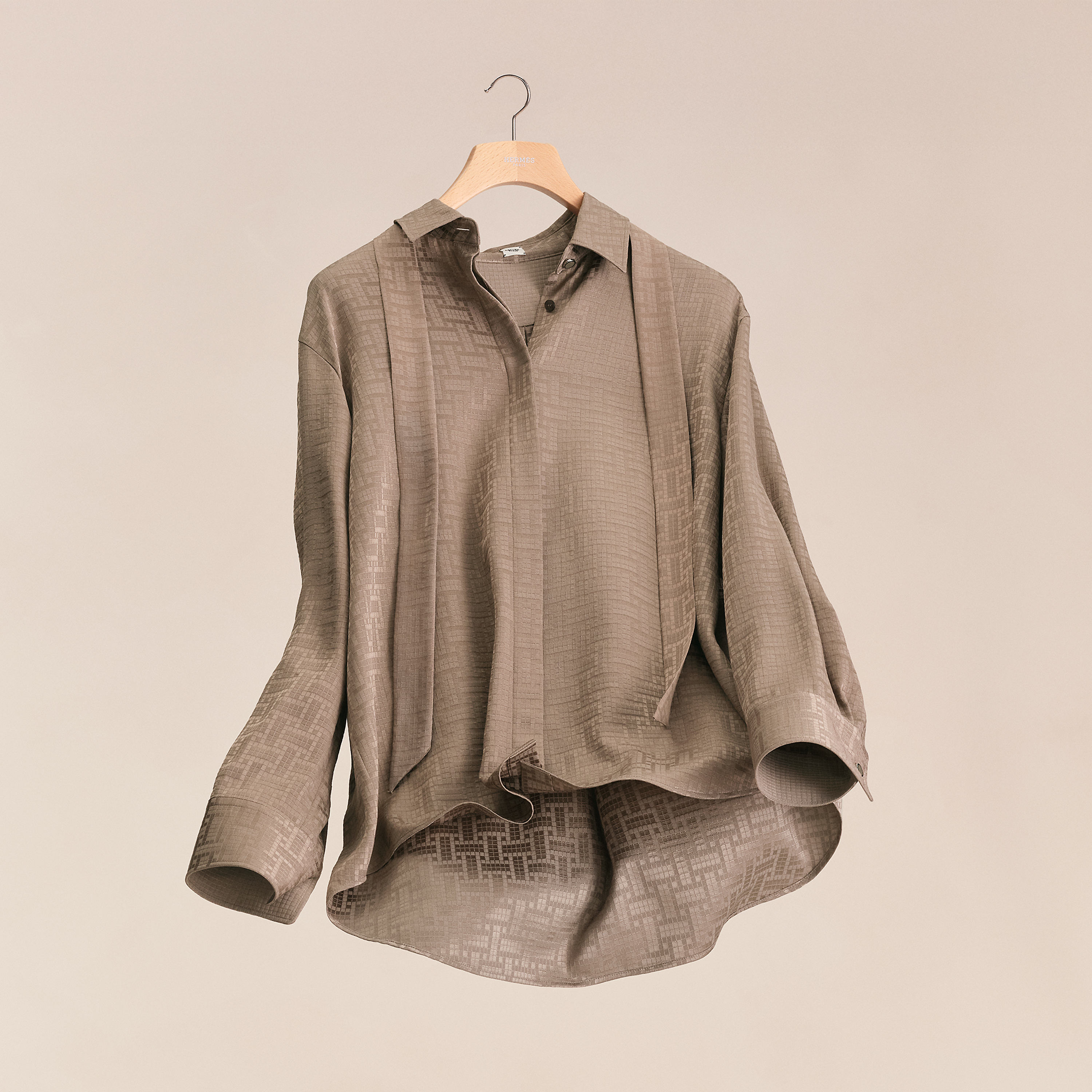 "Mosaique" ascot collar shirt