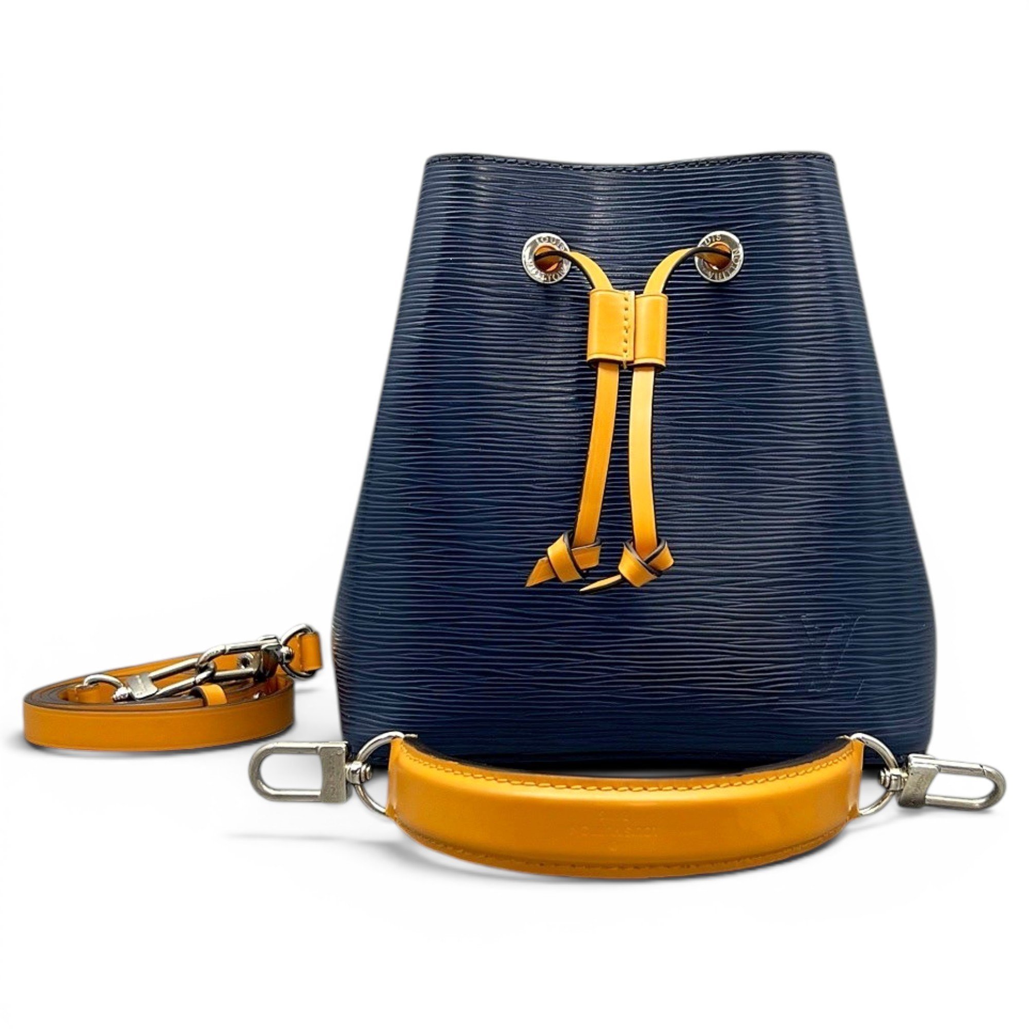 NéoNoé BB leather handbag
