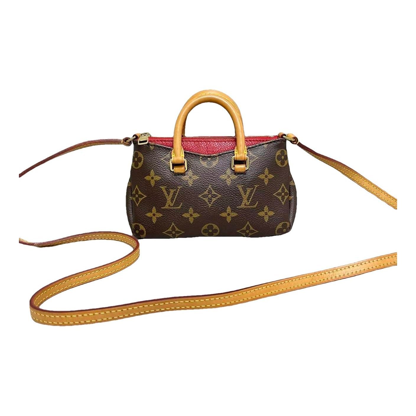 Pallas leather handbag