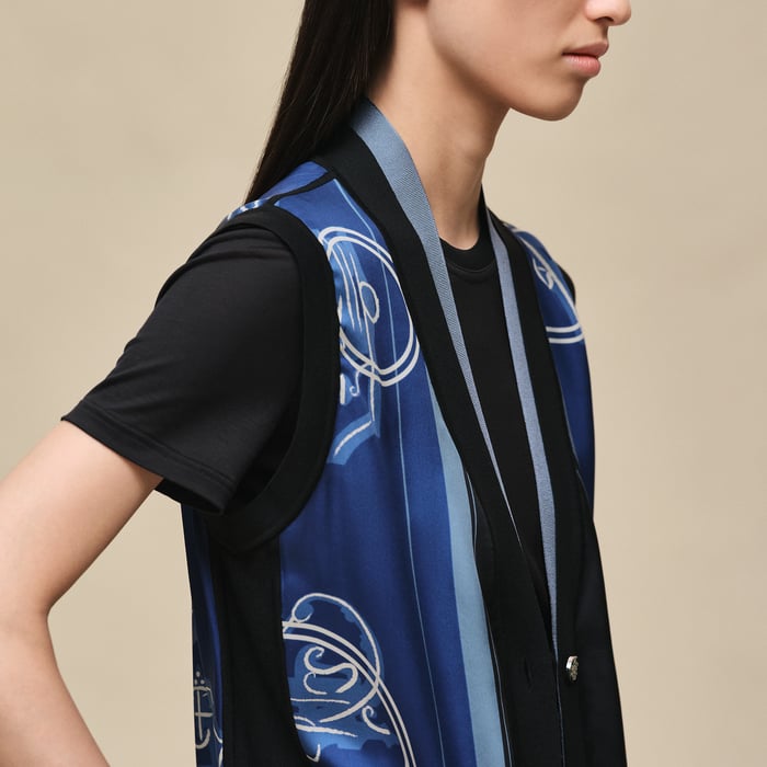 Bleu Lagune "Ex-libris a Main Levee" Sleeveless Twillaine Cardigan