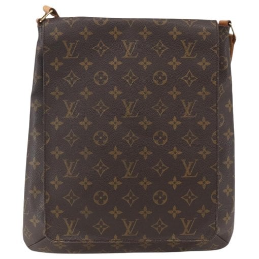 Musette leather handbag