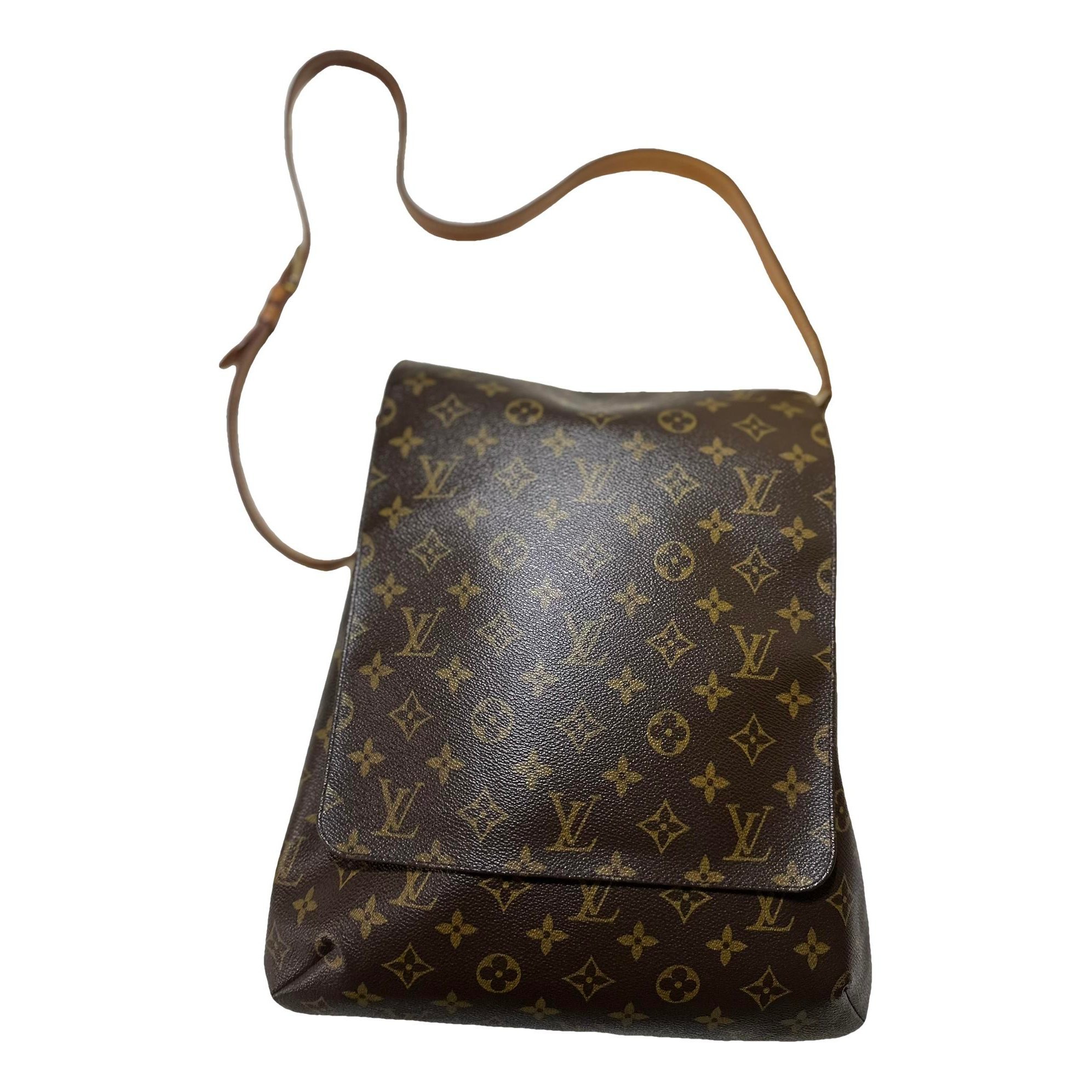 Musette leather handbag