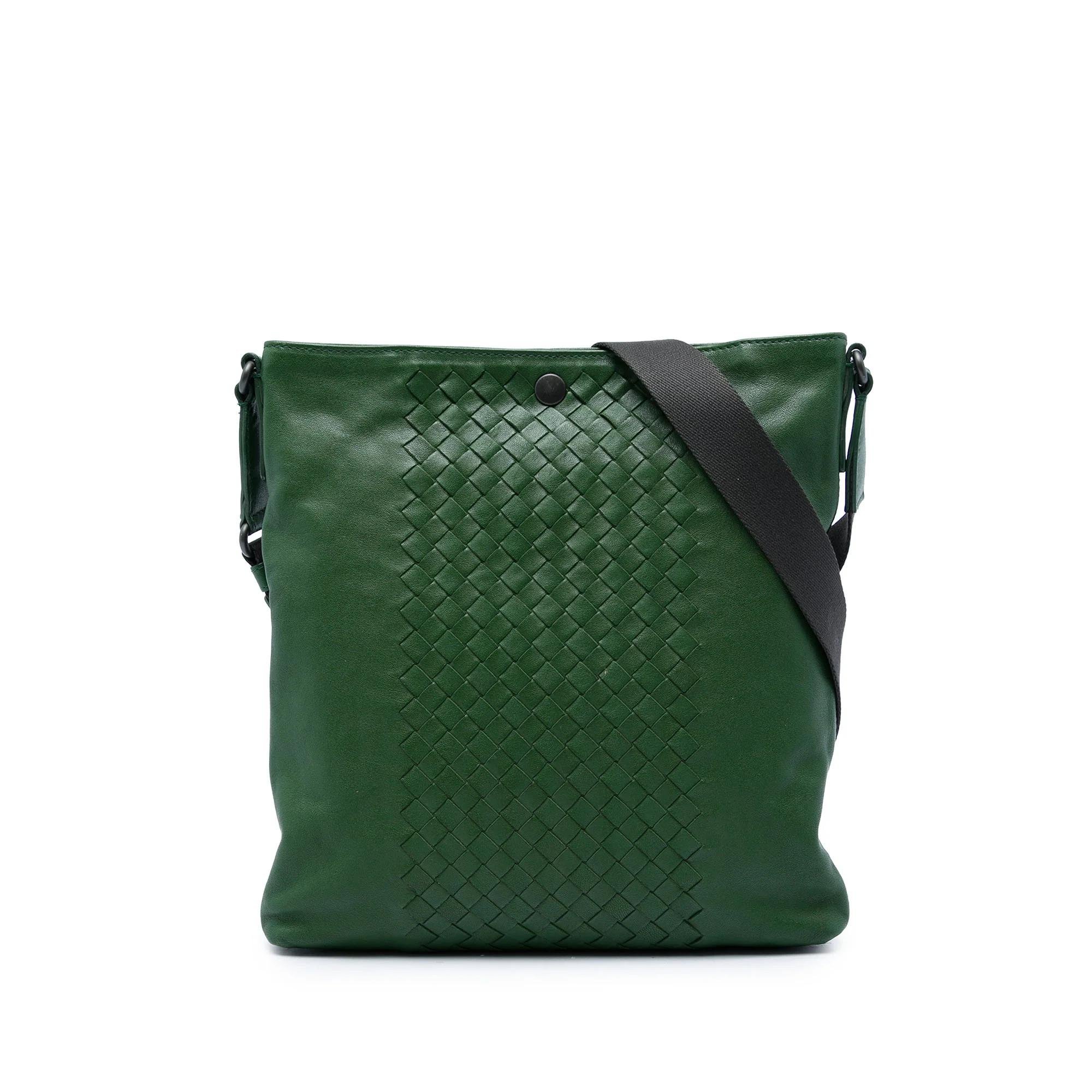 Leather crossbody bag