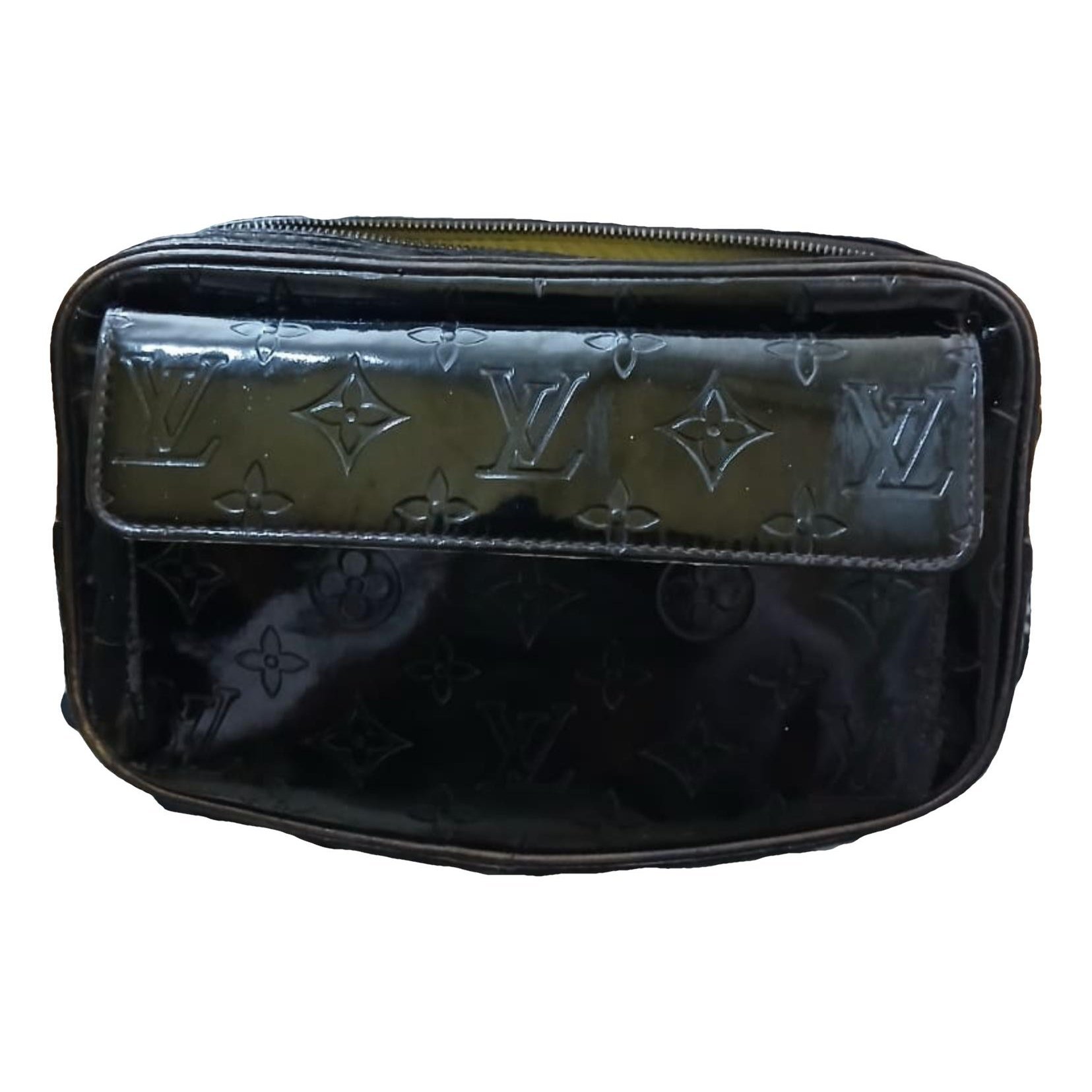 Patent leather handbag