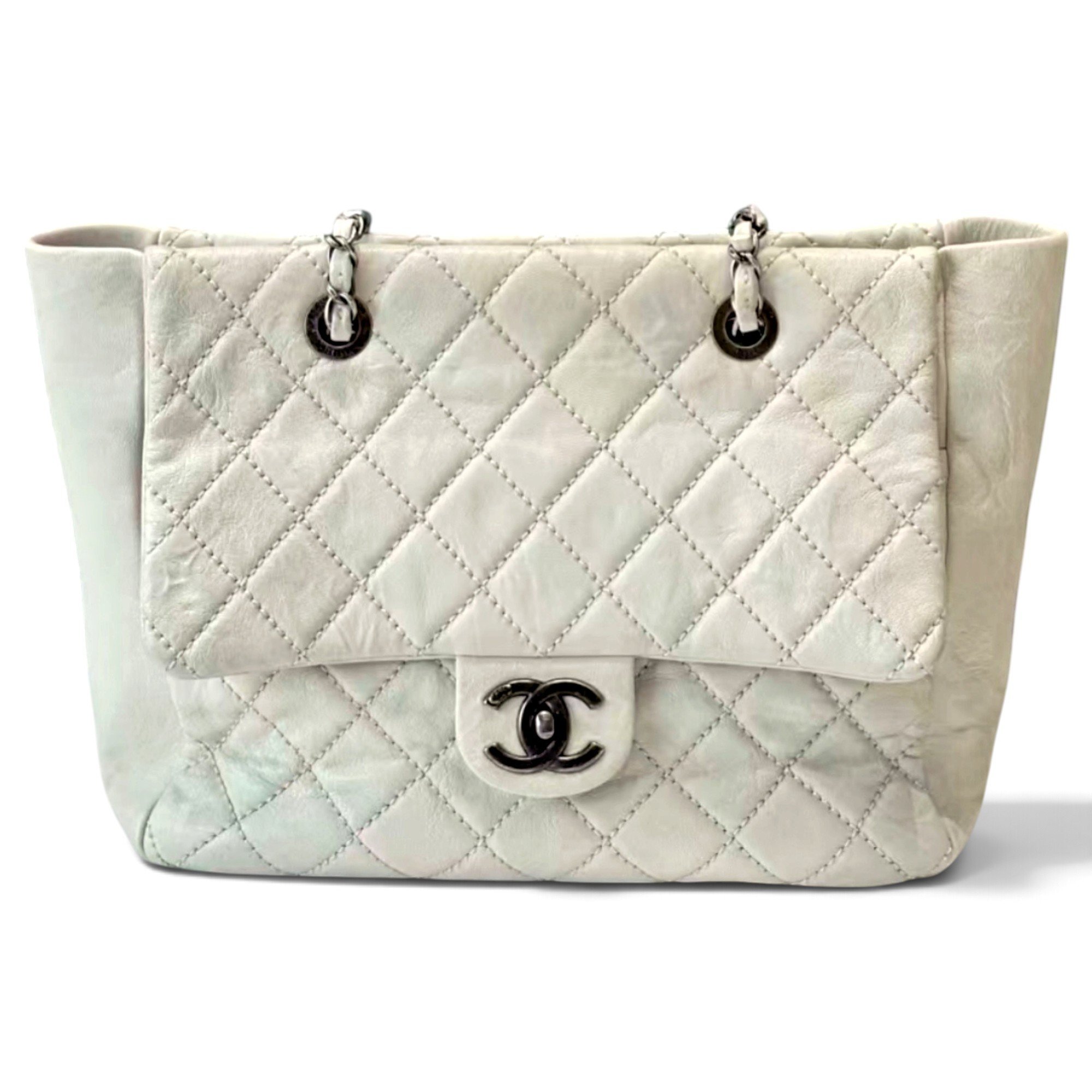 Timeless/Classique leather crossbody bag