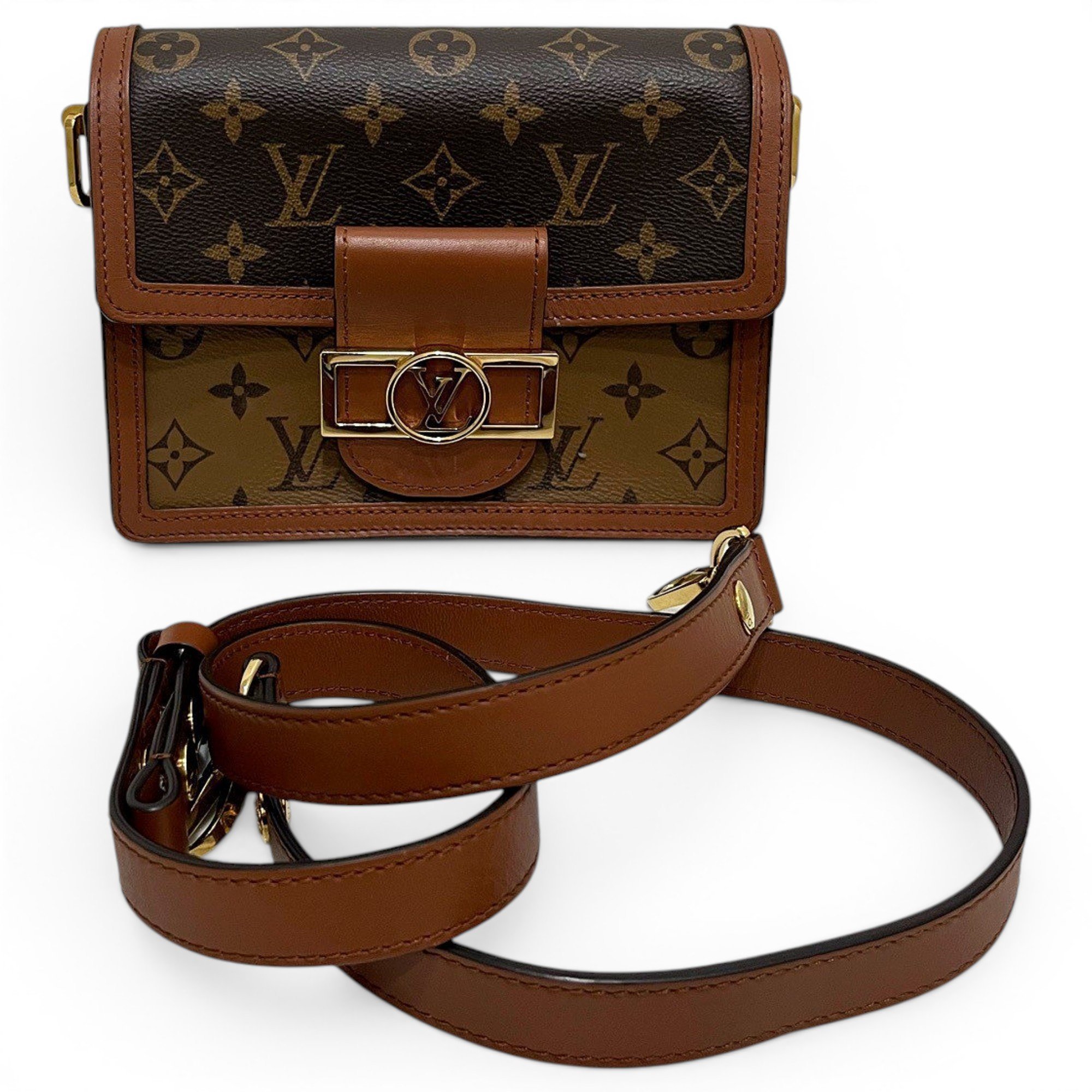 Dauphine leather crossbody bag