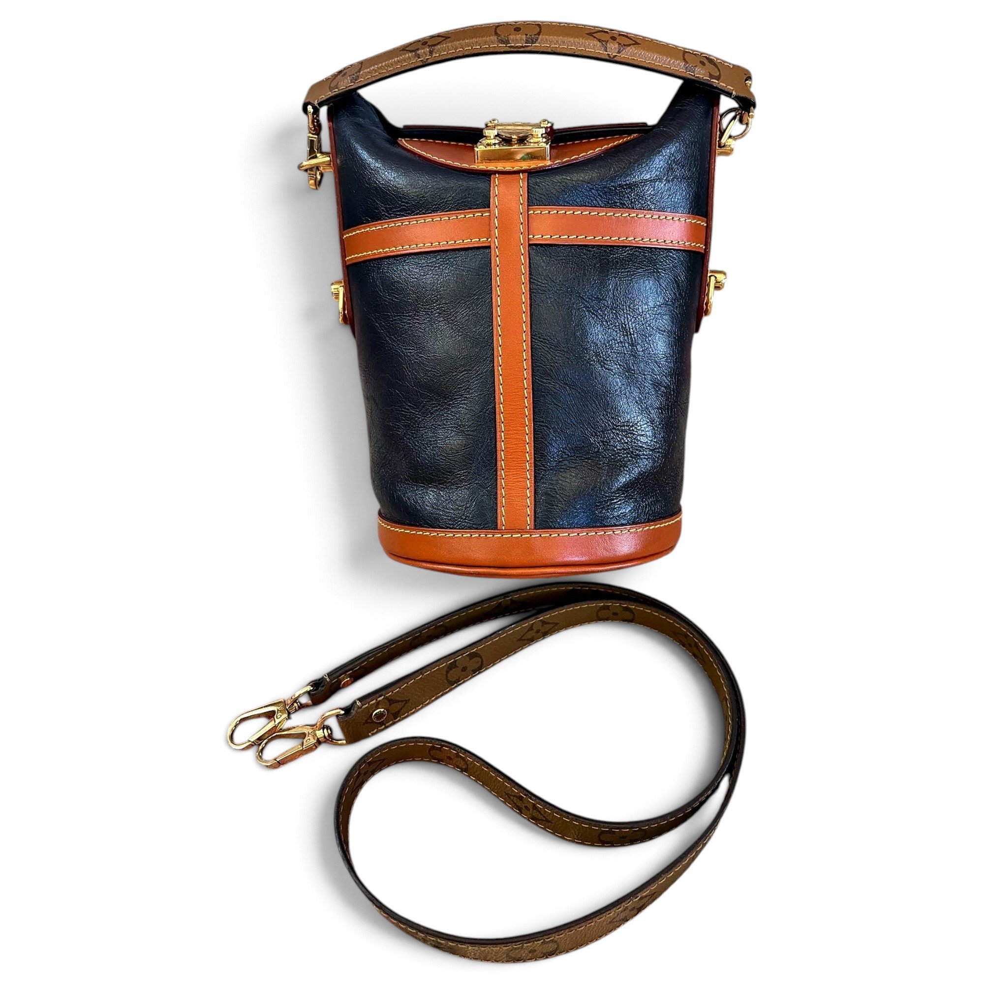 Duffle leather crossbody bag