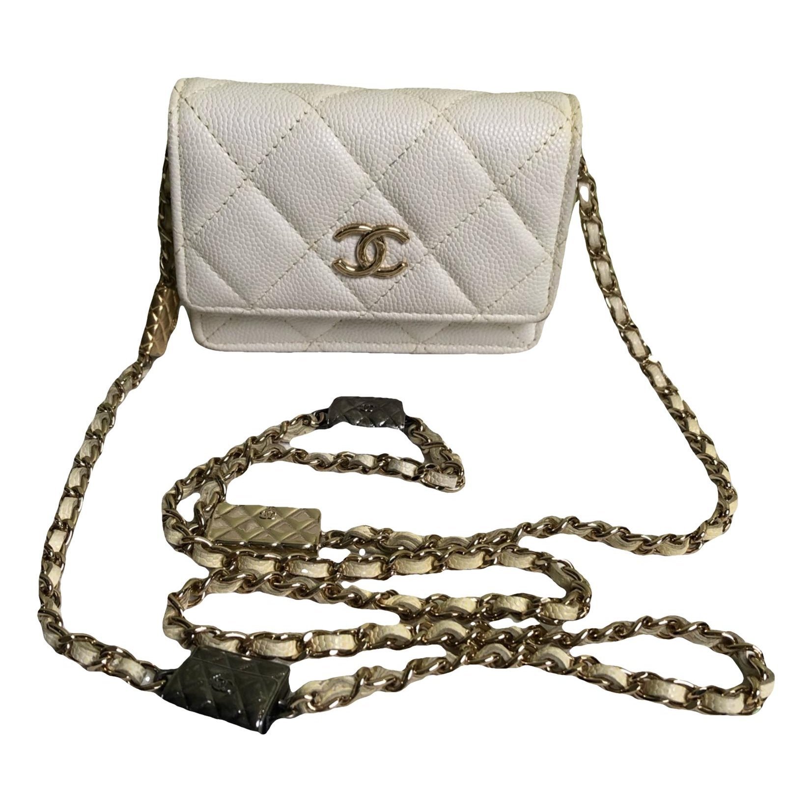 Wallet On Chain Timeless/Classique leather crossbody bag