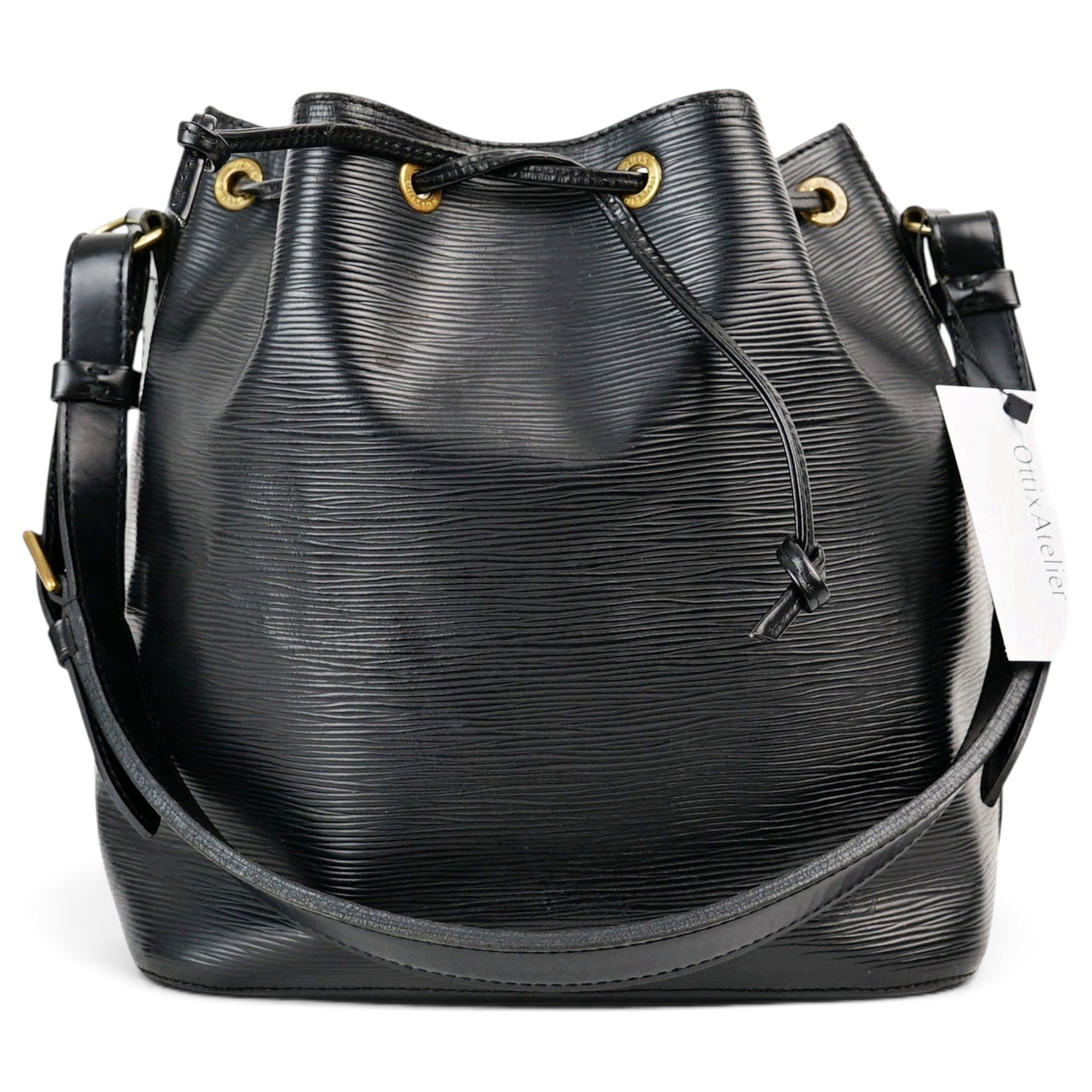 Poche Noé leather handbag