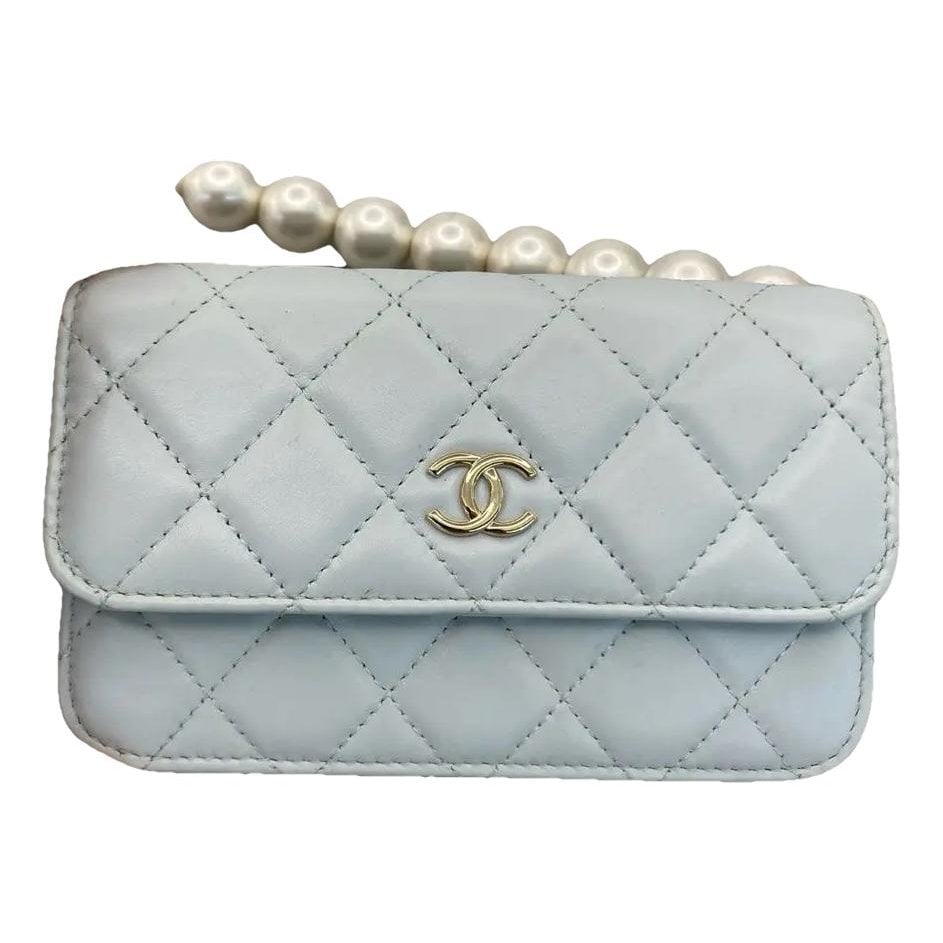 Wallet On Chain Timeless/Classique leather crossbody bag