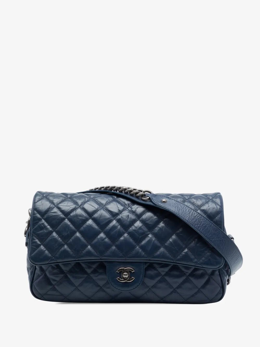 2016-2017 Medium Quilted Crumpled Calfskin Airlines Casual Rock Flap shoulder bag