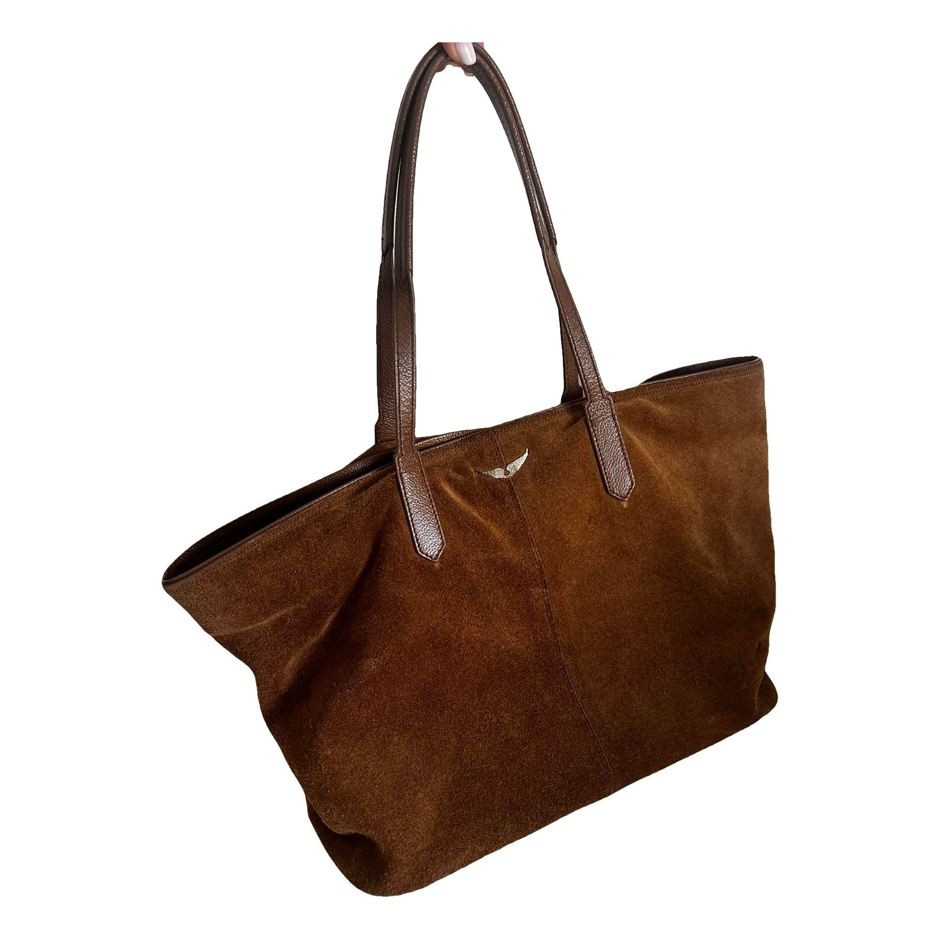 Daily tote