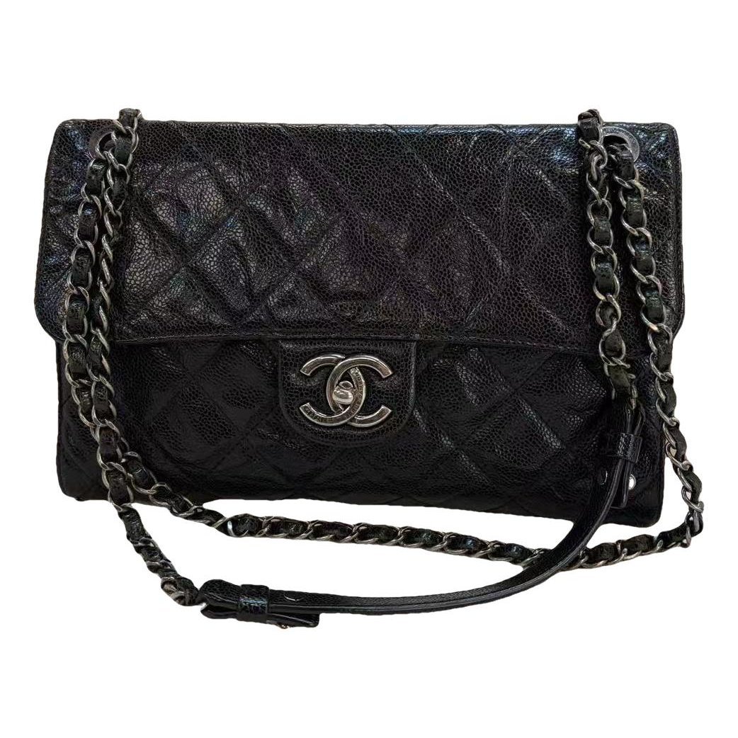 Timeless/Classique leather crossbody bag