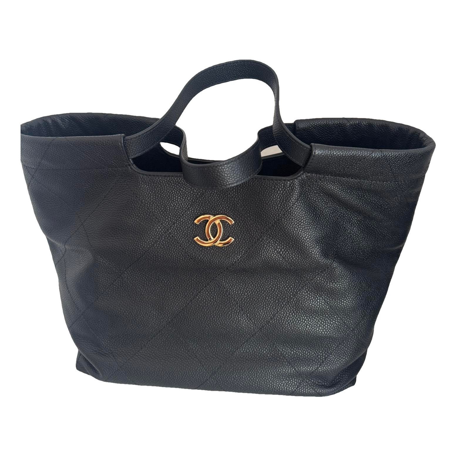 Leather tote