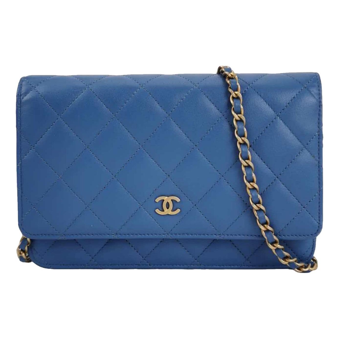 Wallet On Chain Timeless/Classique leather crossbody bag