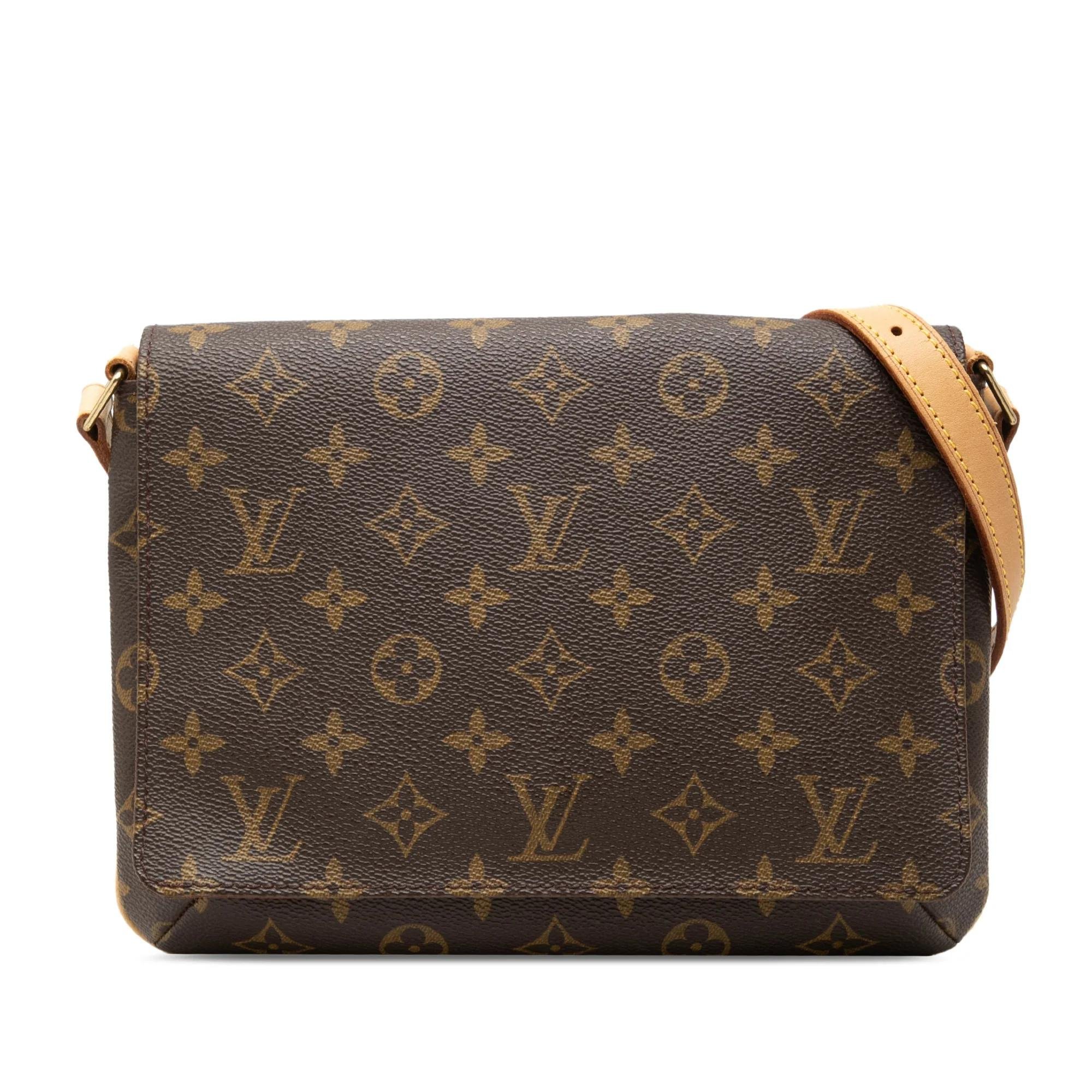 Musette leather handbag