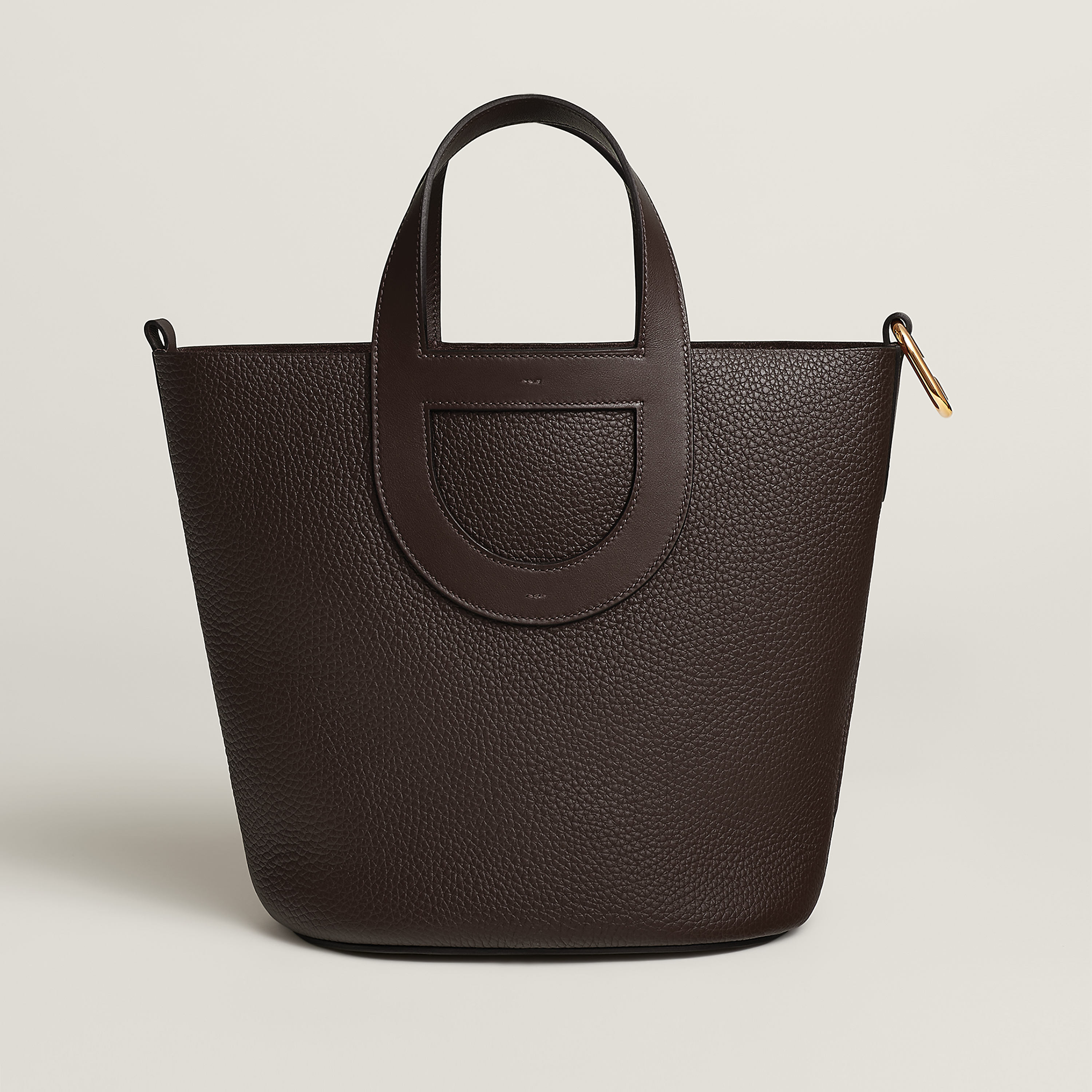 Hermès In-the-Loop 23 백