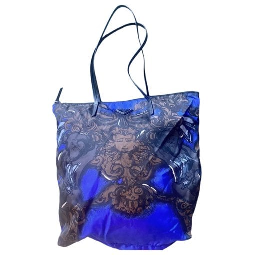 Tote