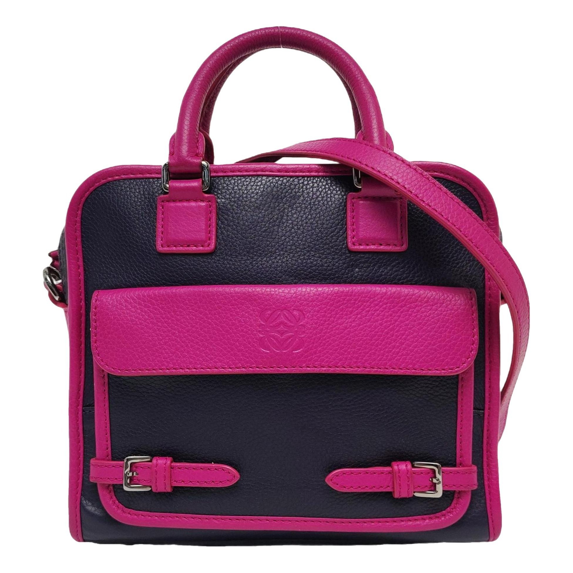 Cushion leather tote