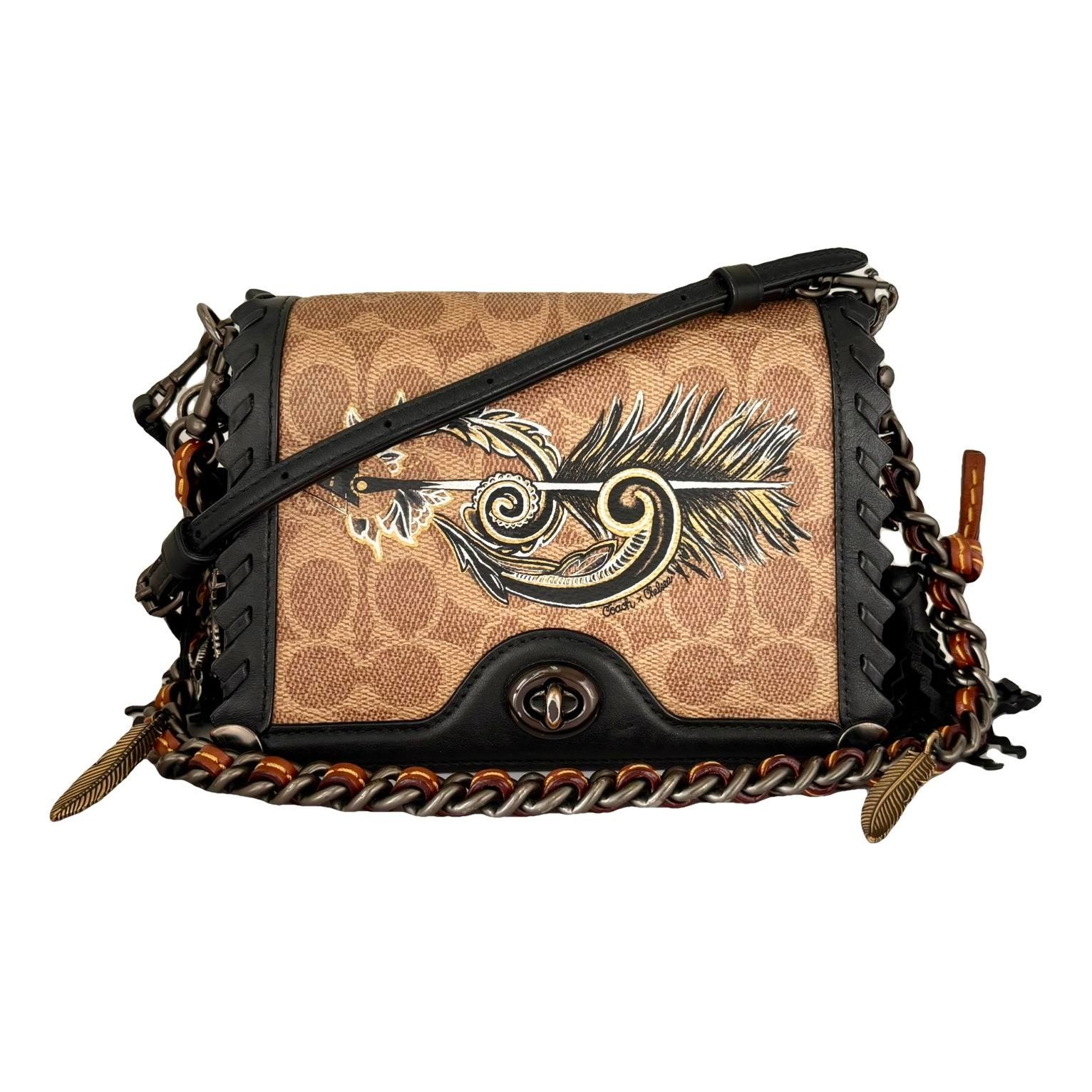 Glovetan Dinky Crossbody leather crossbody bag