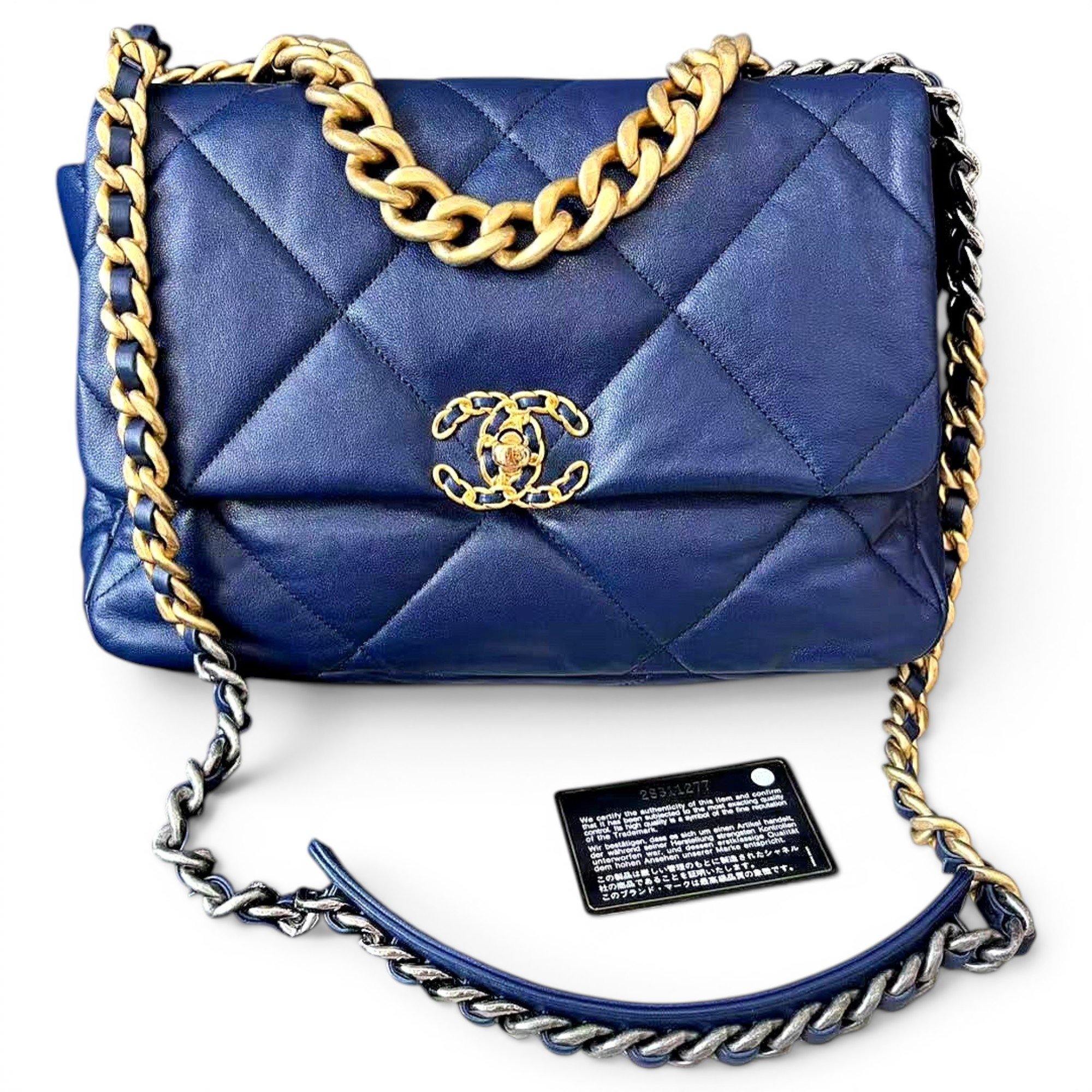 Chanel 19 leather handbag