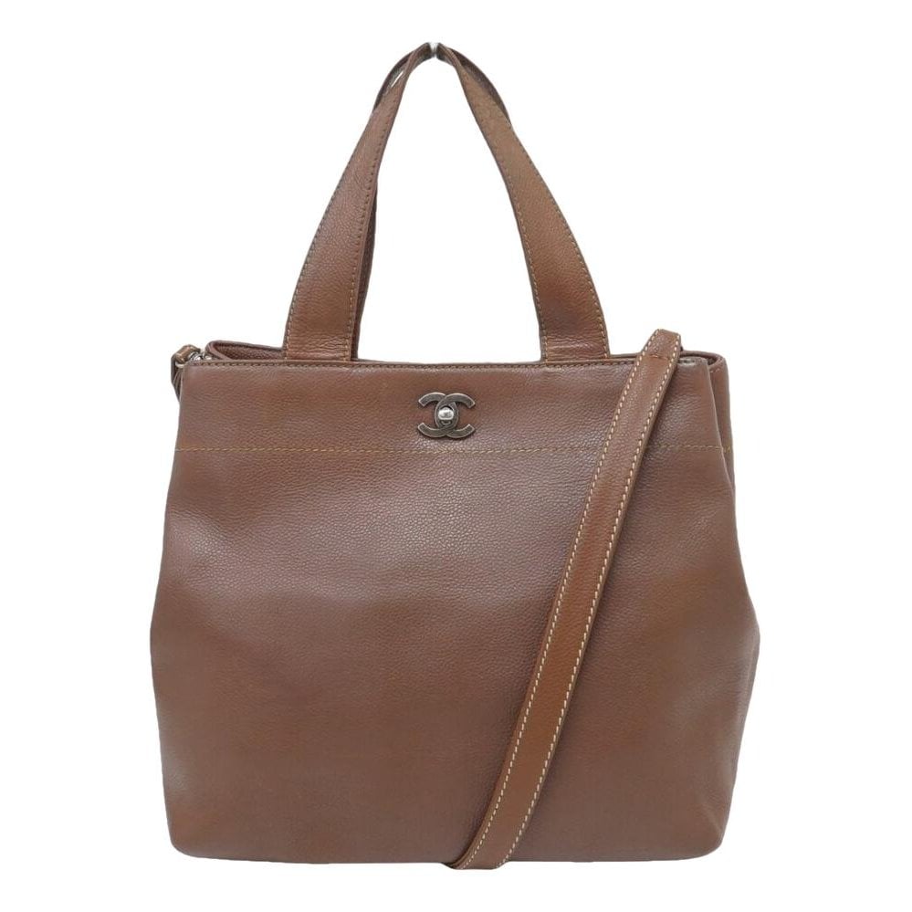 Executive leather handbag