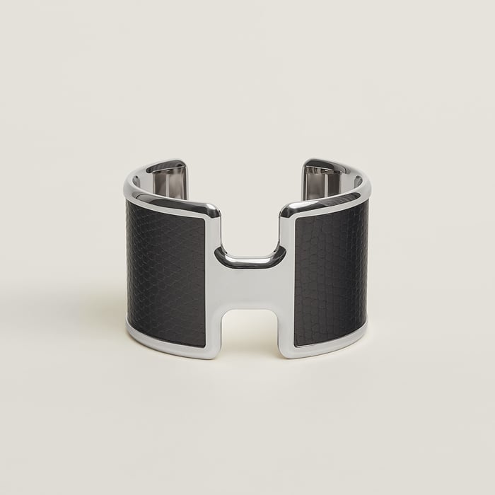 Noir Olympe Cuff Bracelet