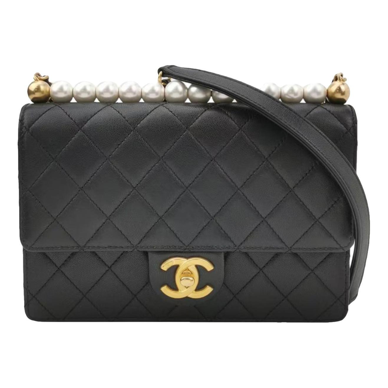 Timeless/Classique leather crossbody bag