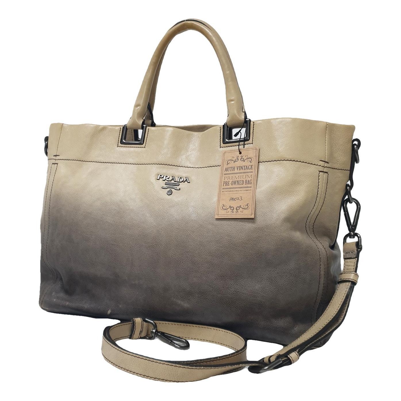 Leather handbag