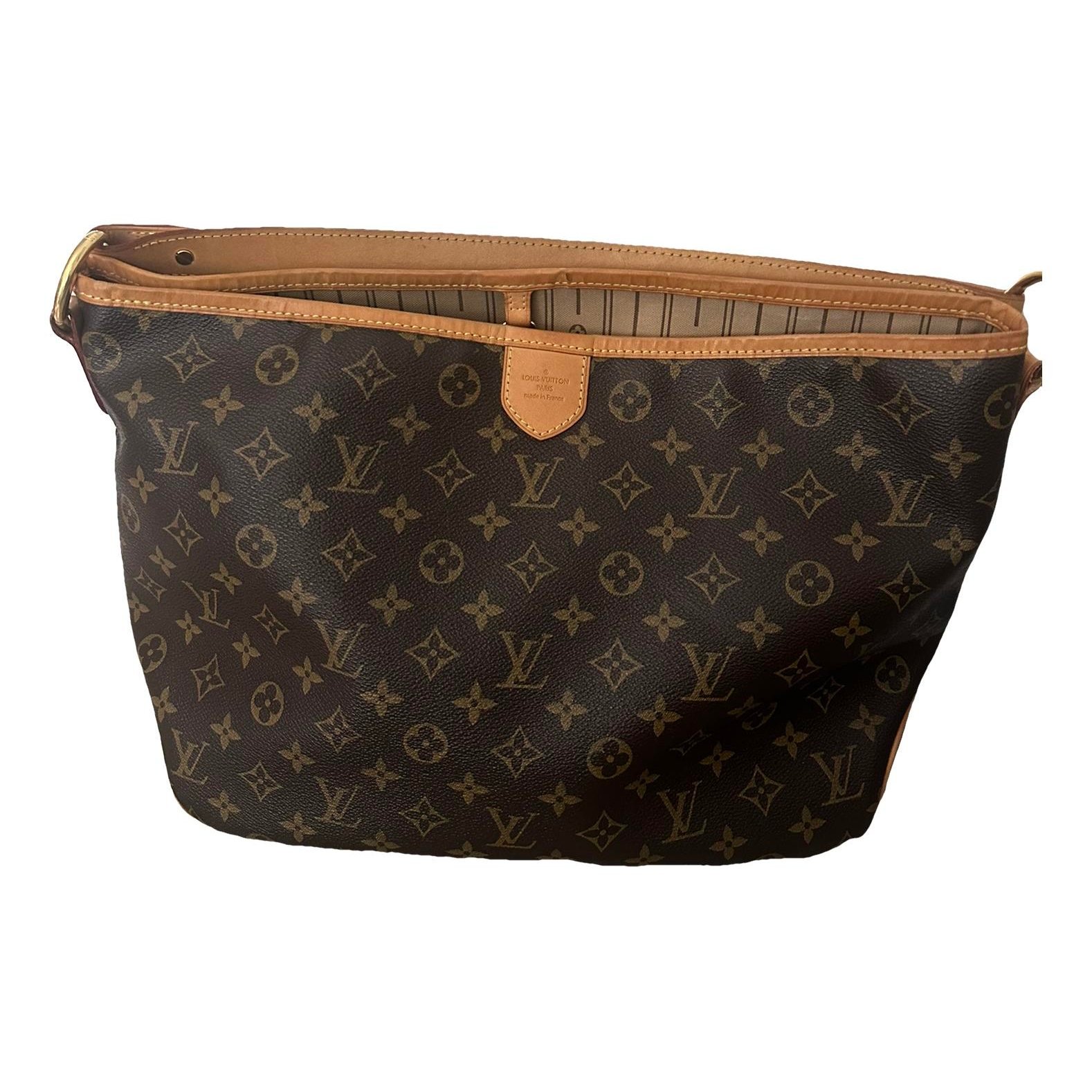 Delightful leather handbag