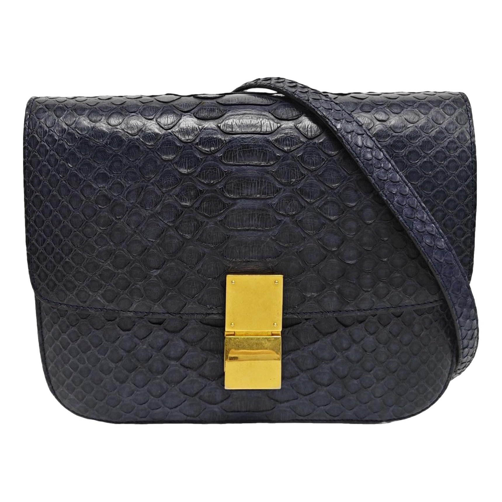 Classic leather crossbody bag