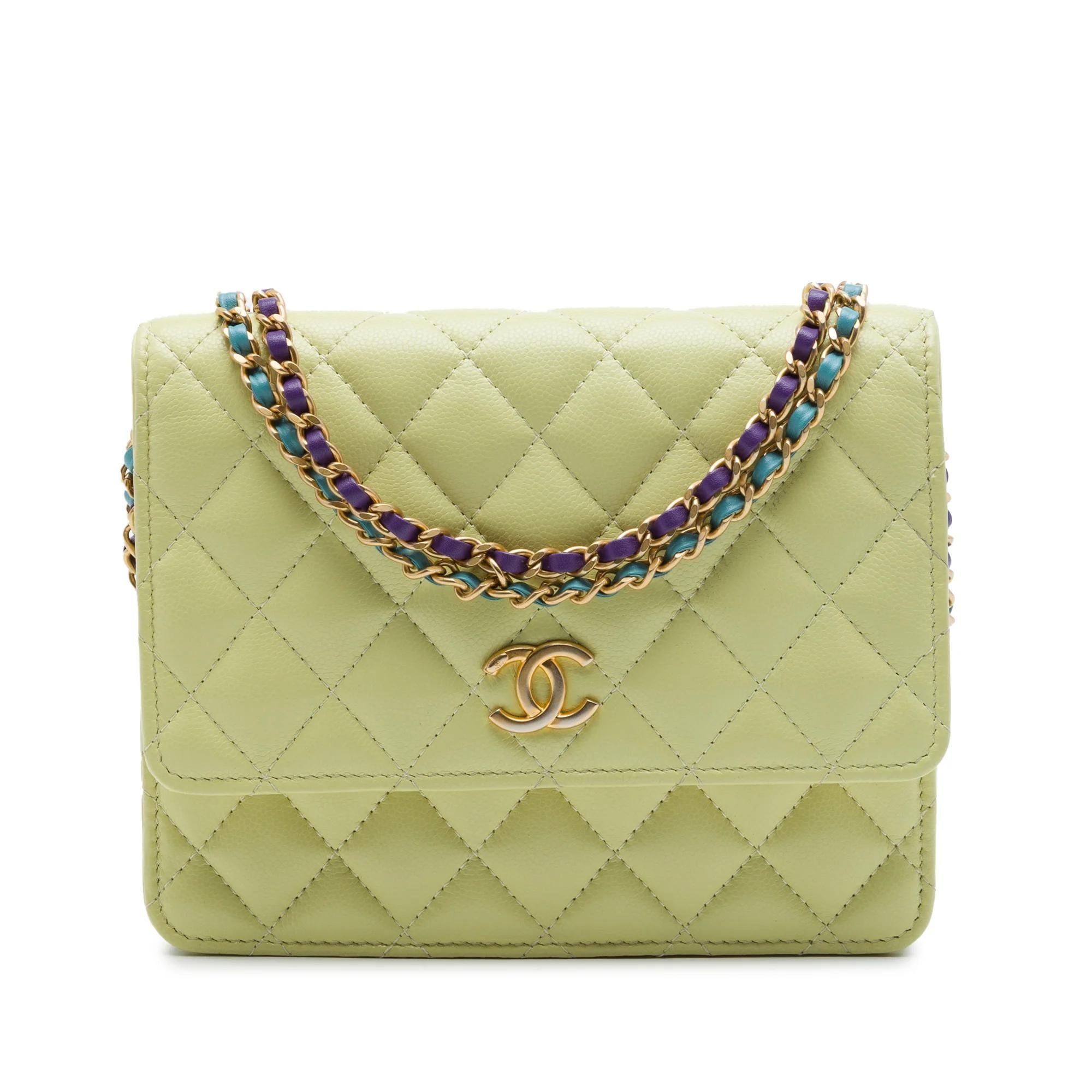 Wallet On Chain leather crossbody bag