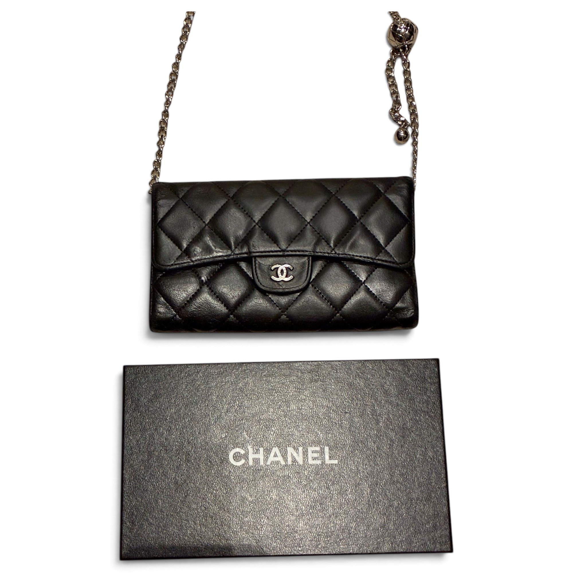 Leather clutch bag