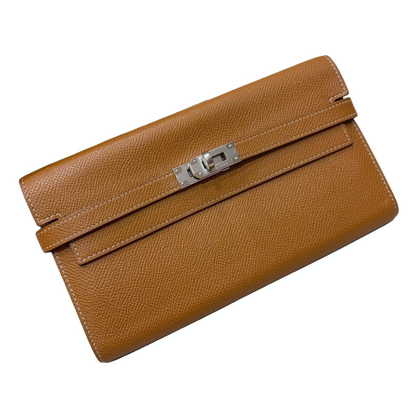 Kelly to go leather clutch bag