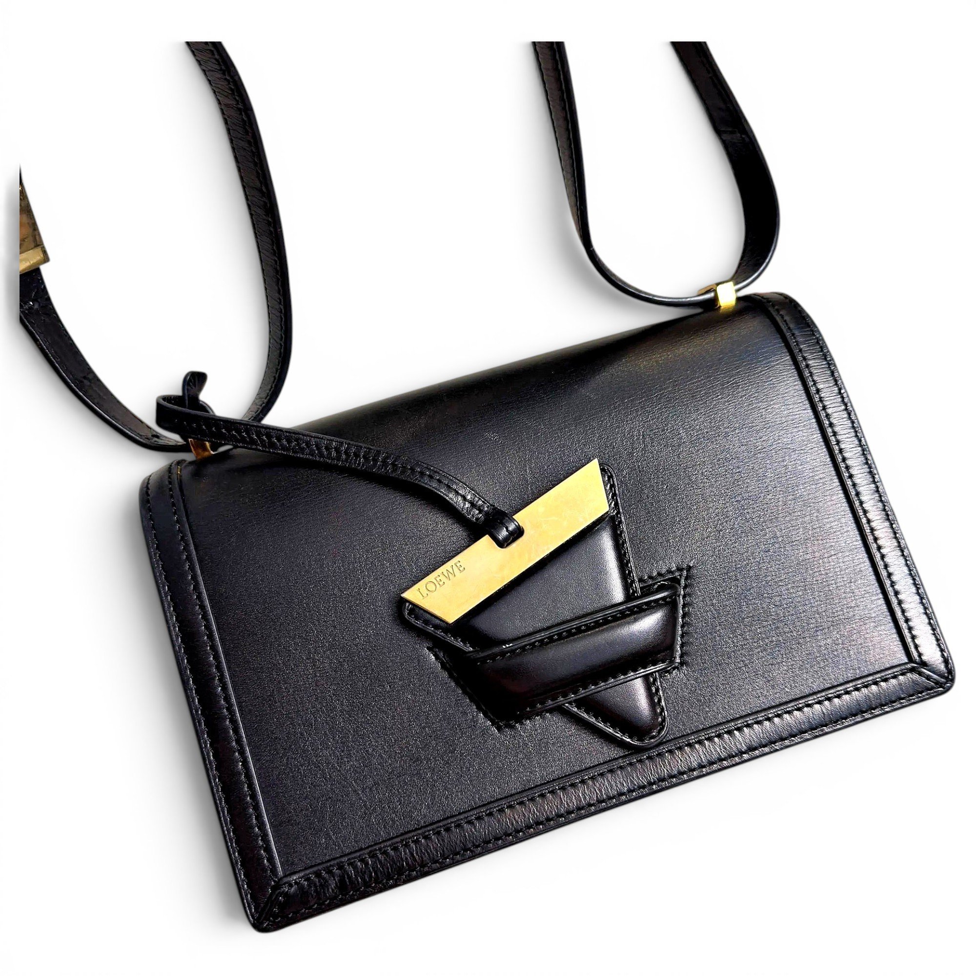 Barcelona leather crossbody bag