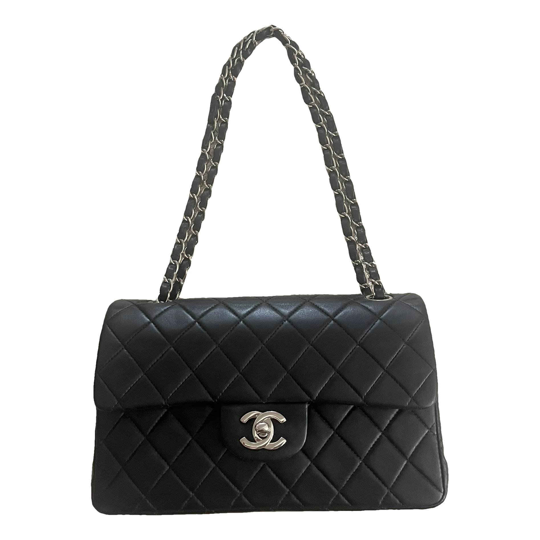 Timeless/Classique leather crossbody bag