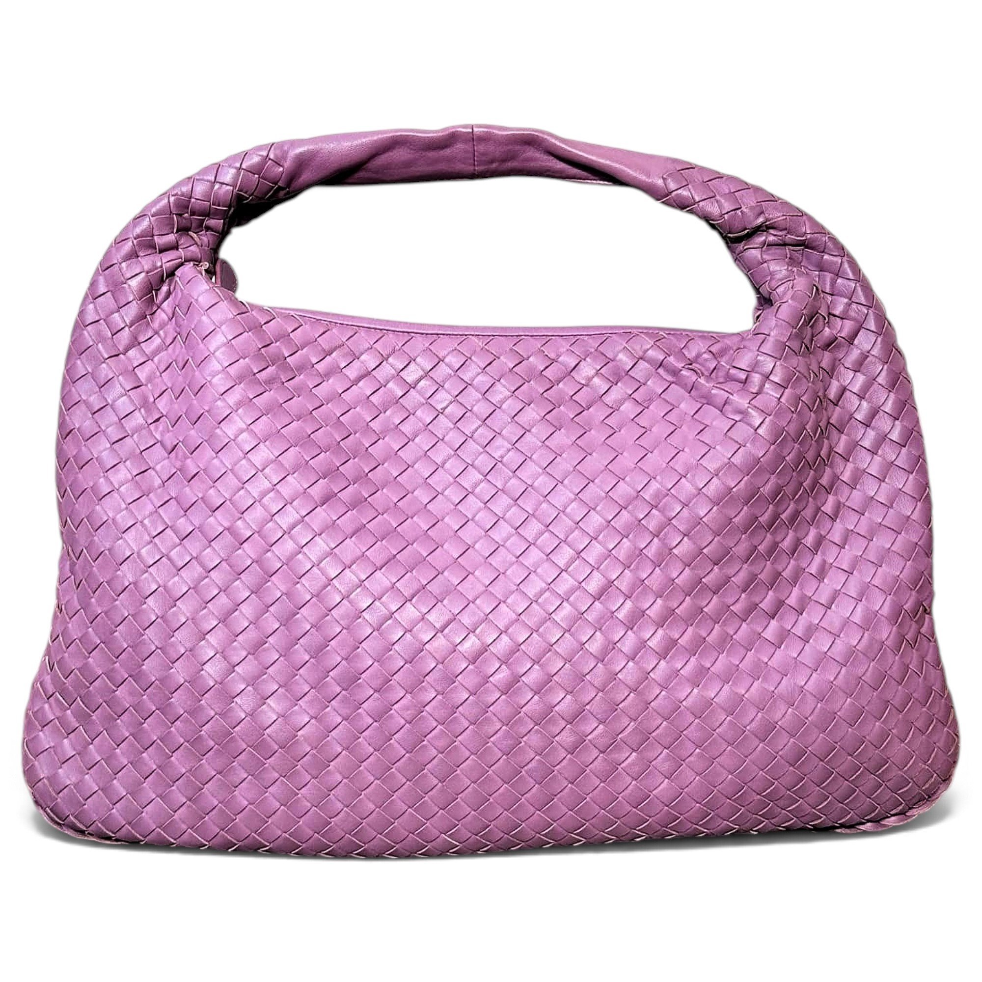 Veneta leather handbag