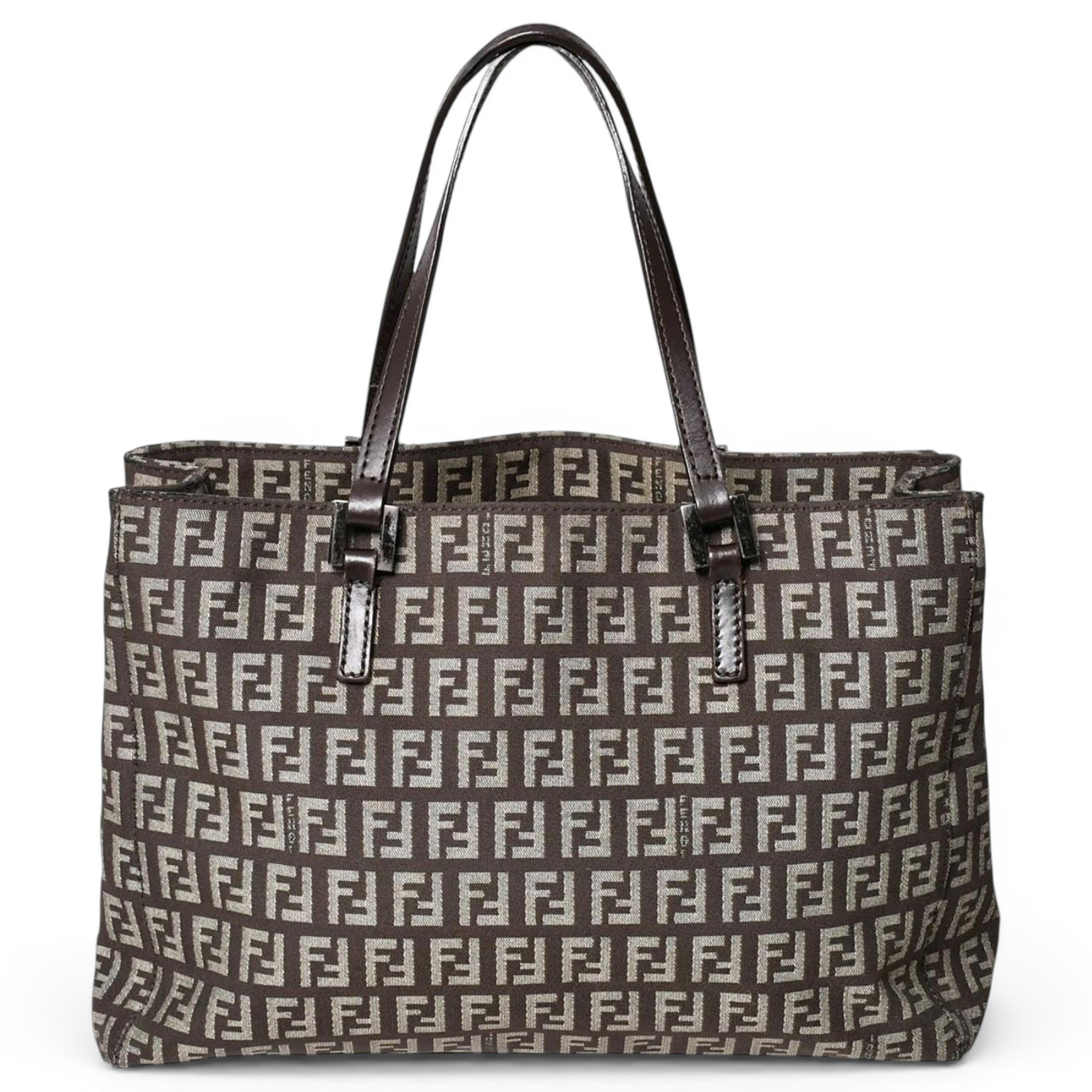 Pocket leather handbag